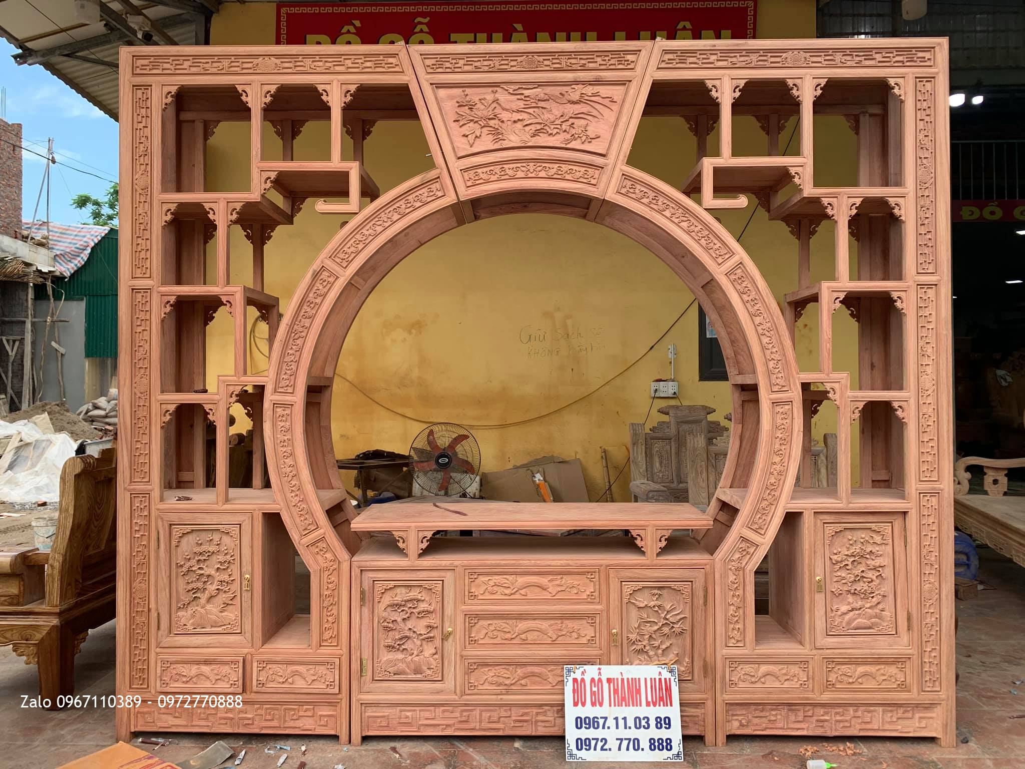 Tủ Cổng Kiêm Tủ Kệ Tivi và tủ Bảy Đồ Gỗ Hương Đá Siêu Víp