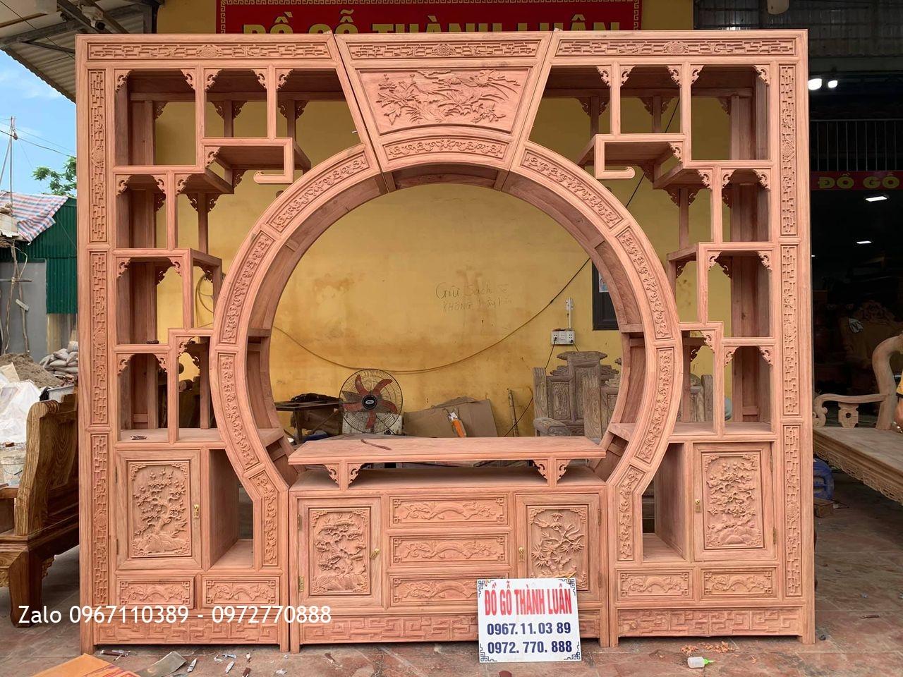 Tủ Cổng Kiêm Tủ Kệ Tivi và tủ Bảy Đồ Gỗ Hương Đá Siêu Víp