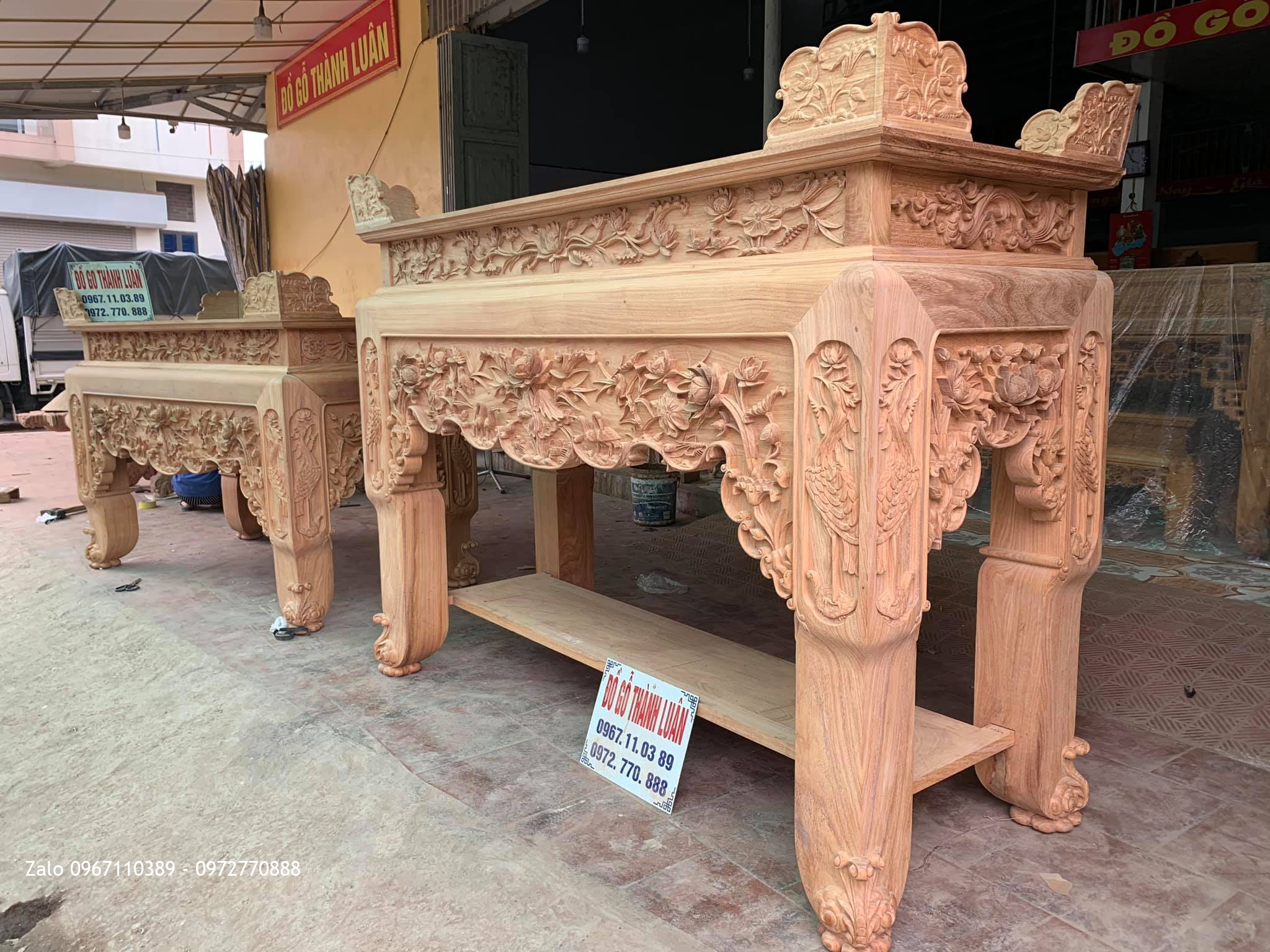 ÁN GIANG THỜ ĐỤC SEN CÒ (Gia Đình Thuỷ Tộc)