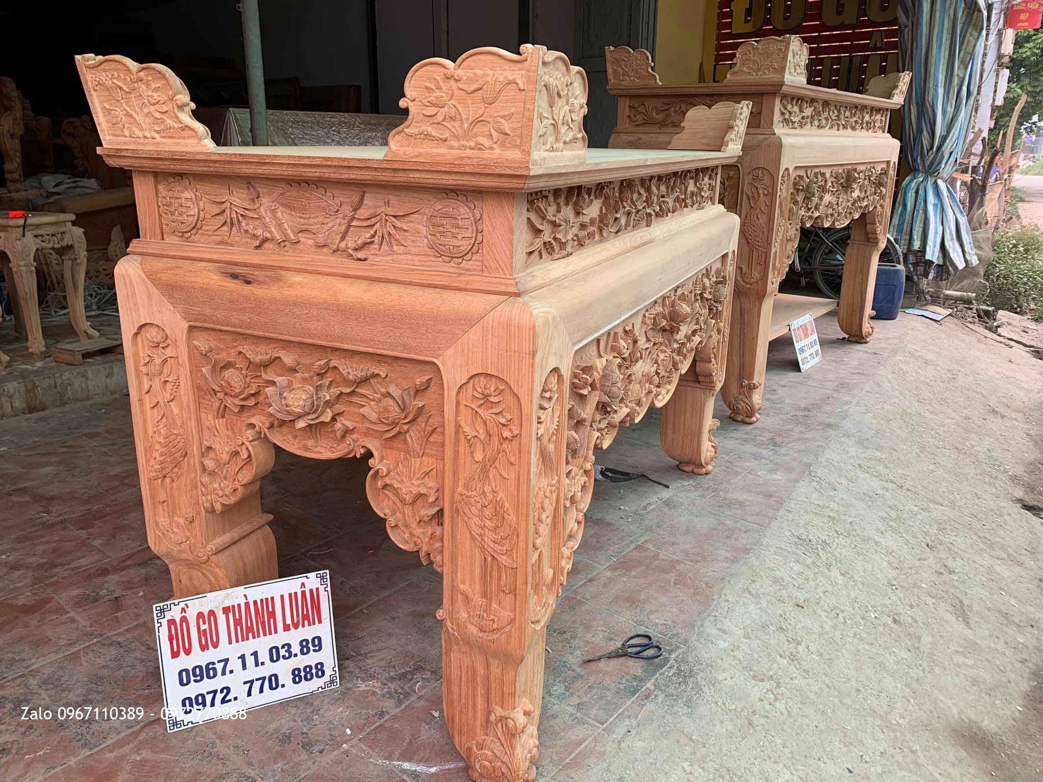 ÁN GIANG THỜ ĐỤC SEN CÒ (Gia Đình Thuỷ Tộc).