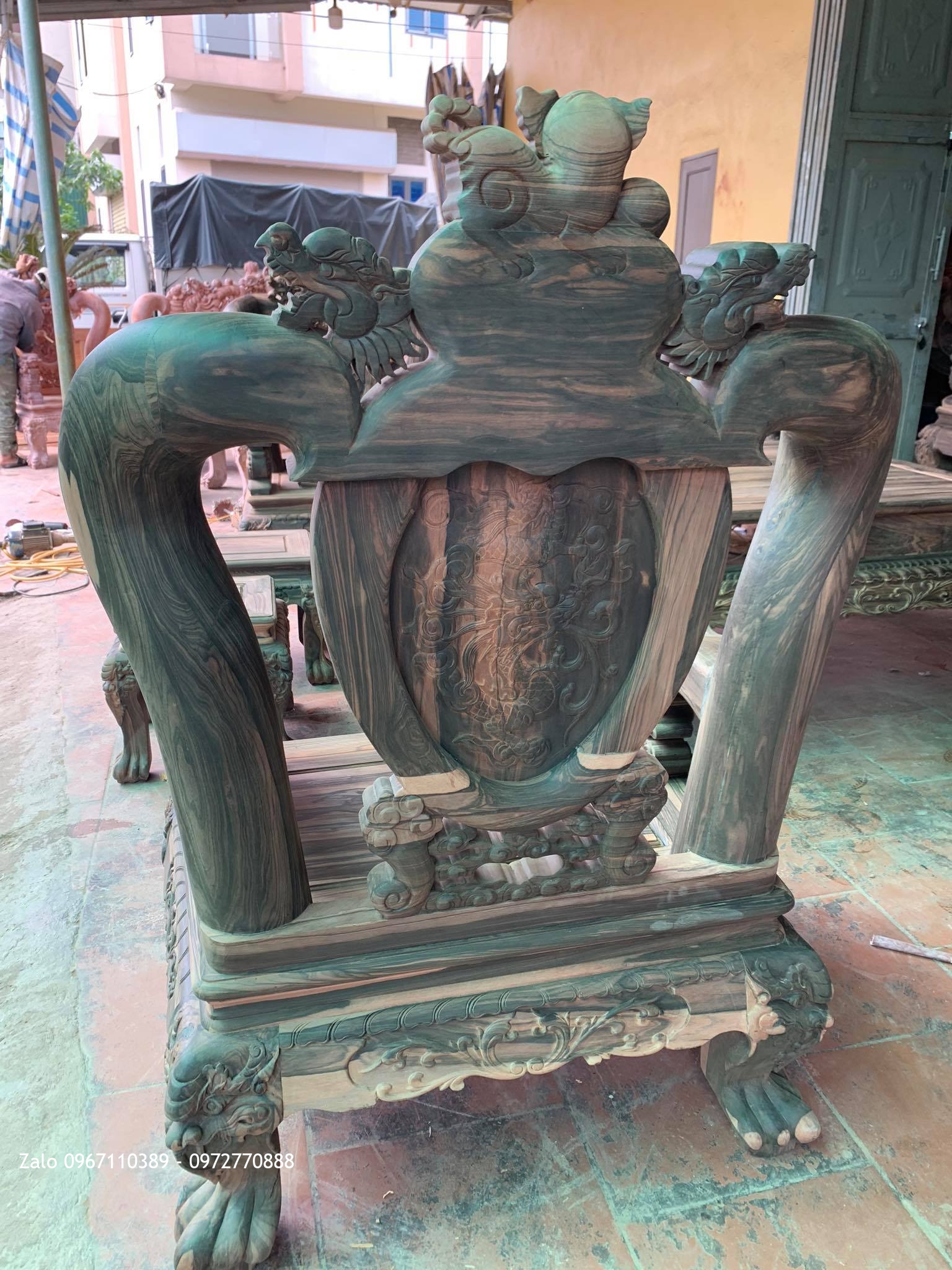 bộ bàn ghế Nghê Bảo Đỉnh gỗ MUn Cột 14 Gồm 10 Món Víp..