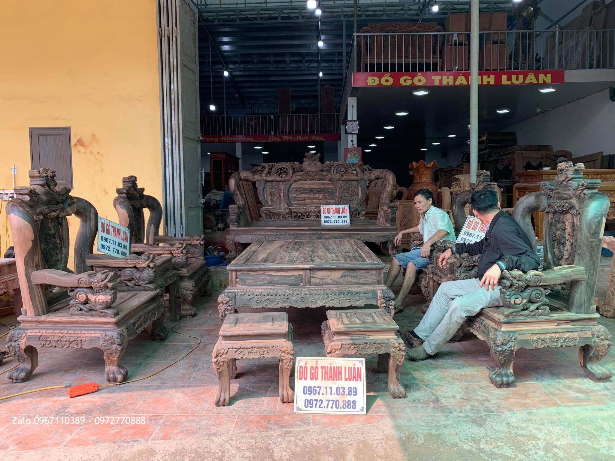 bộ bàn ghế Nghê Bảo Đỉnh gỗ MUn Cột 14 Gồm 10 Món Víp.::