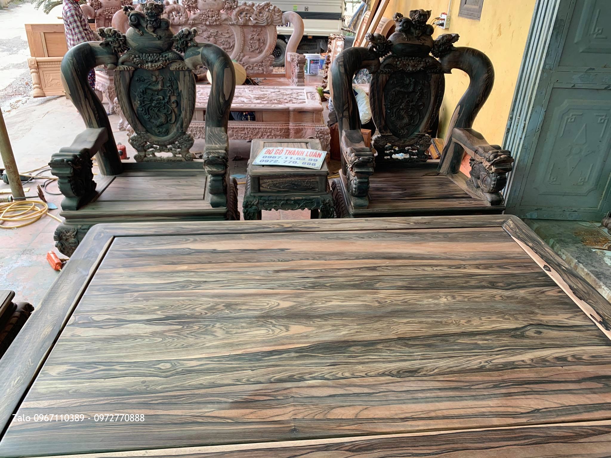 bộ bàn ghế Nghê Bảo Đỉnh gỗ MUn Cột 14 Gồm 10 Món Víp.1