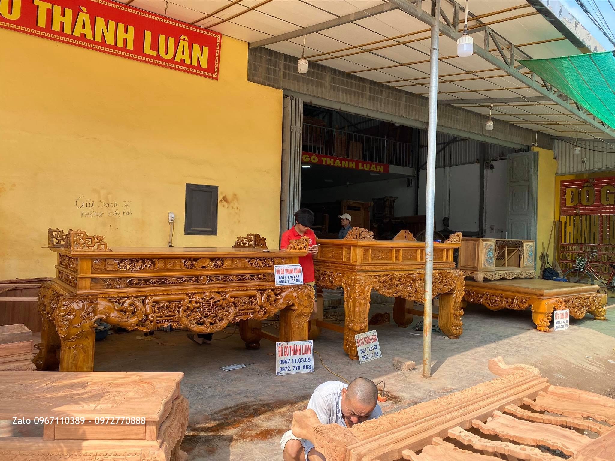 sập thờ ngũ phúc kim tiền gỗ gụ siêu siêu vip;