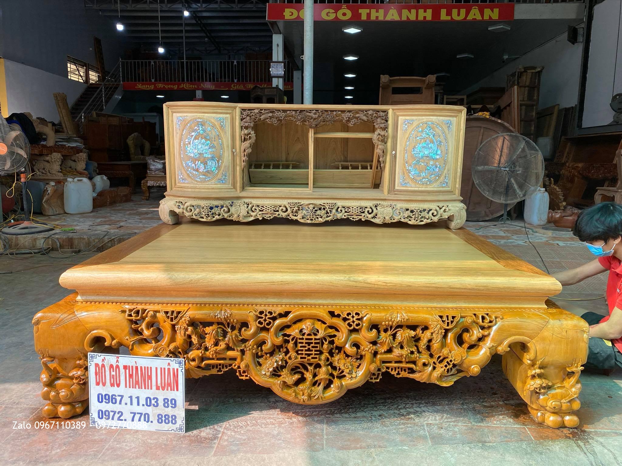 sập thờ ngũ phúc kim tiền gỗ gụ siêu siêu vip.,