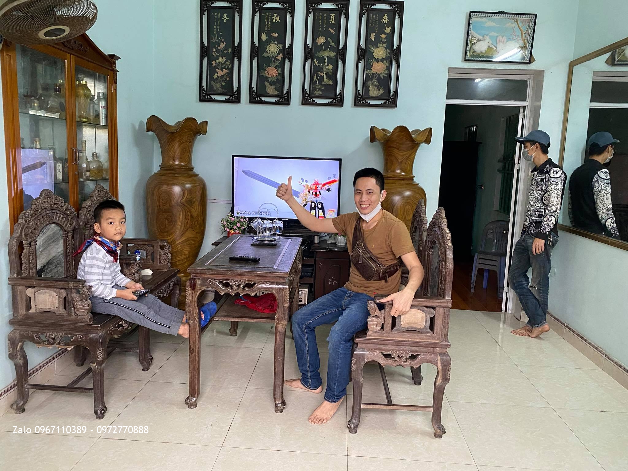 Lọ Lộc bình liền khối gỗ Cẩm vàng