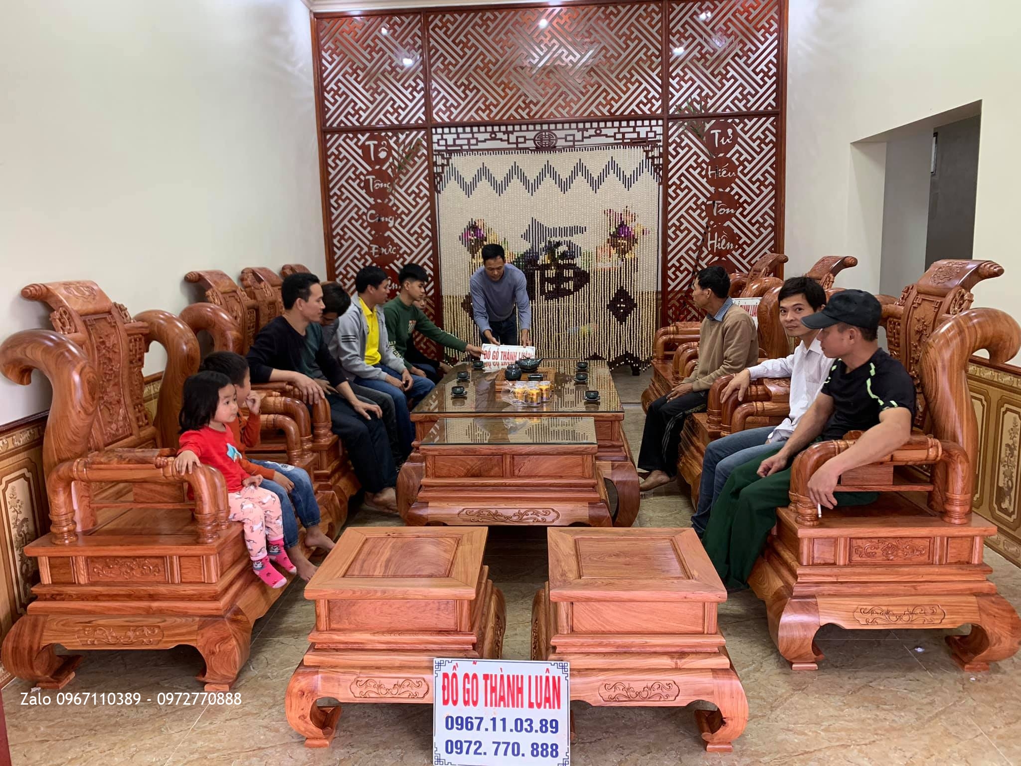 Bộ Bàn Ghế Nghê Bảo Đỉnh Gỗ Hương Đá Cột 12 Gồm 8 Món;