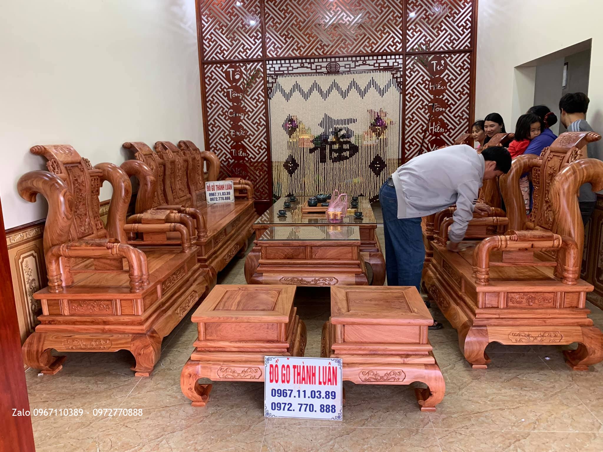 Bộ Bàn Ghế Nghê Bảo Đỉnh Gỗ Hương Đá Cột 12 Gồm 8 Món.,