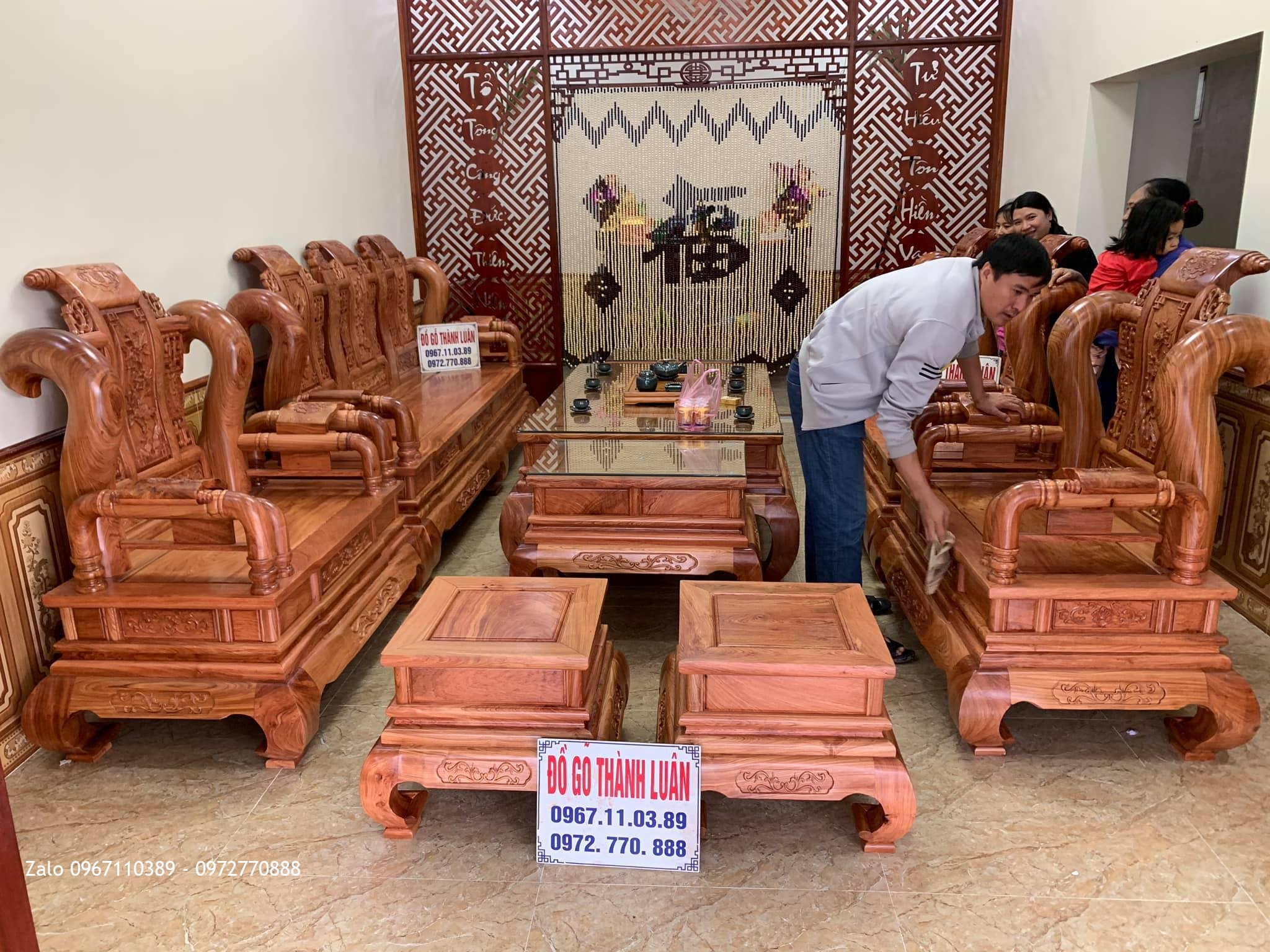 Bộ Bàn Ghế Nghê Bảo Đỉnh Gỗ Hương Đá Cột 12 Gồm 8 Món: