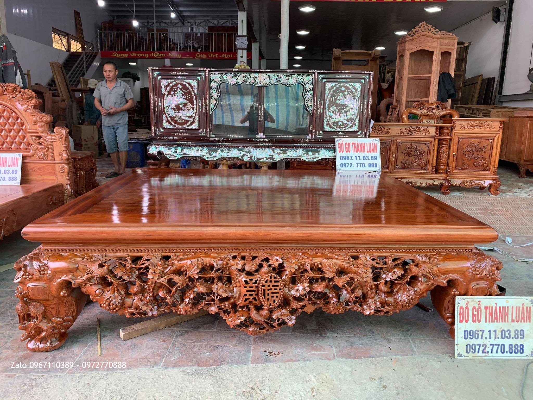 Bộ Nội Thất Phòng khách và Phòng Ngủ Gỗ Hương Gỗ Cẩm Cho gia đình Bác Loan đến từ Tp Thanh Hoá