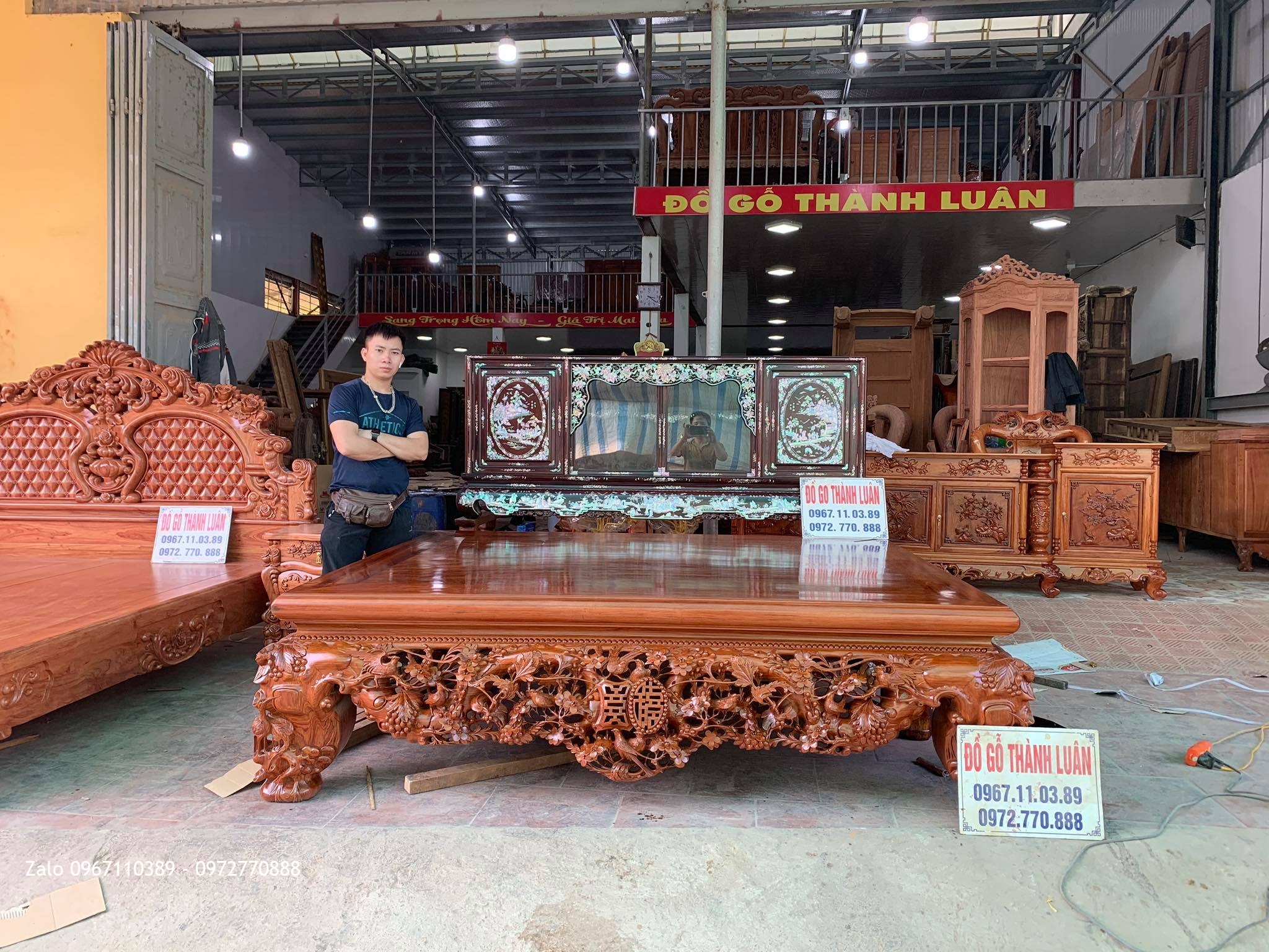 Bộ Nội Thất Phòng khách và Phòng Ngủ Gỗ Hương Gỗ Cẩm Cho gia đình Bác Loan đến từ Tp Thanh Hoá,.:
