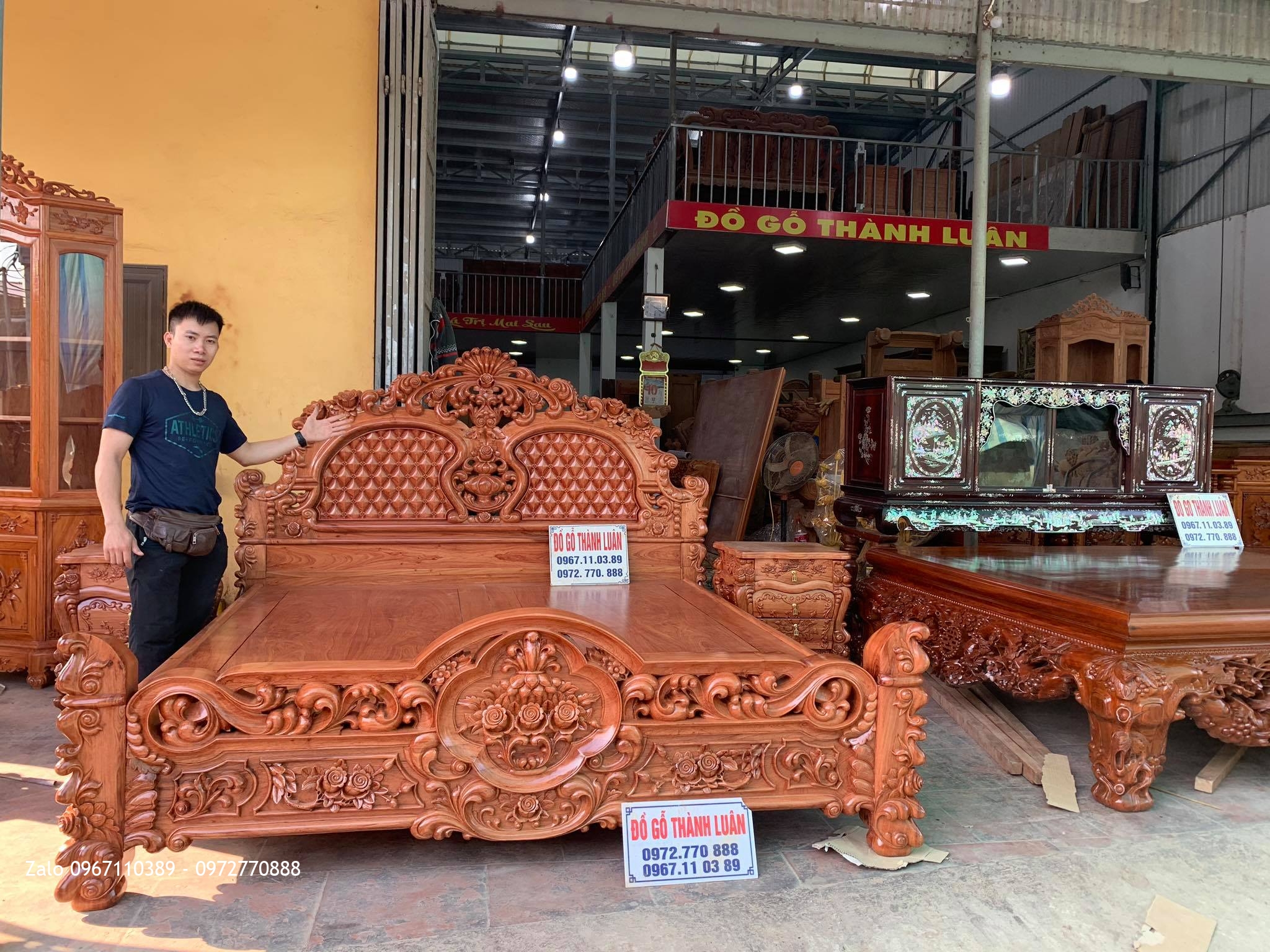 Bộ Nội Thất Phòng khách và Phòng Ngủ Gỗ Hương Gỗ Cẩm Cho gia đình Bác Loan đến từ Tp Thanh Hoá;-