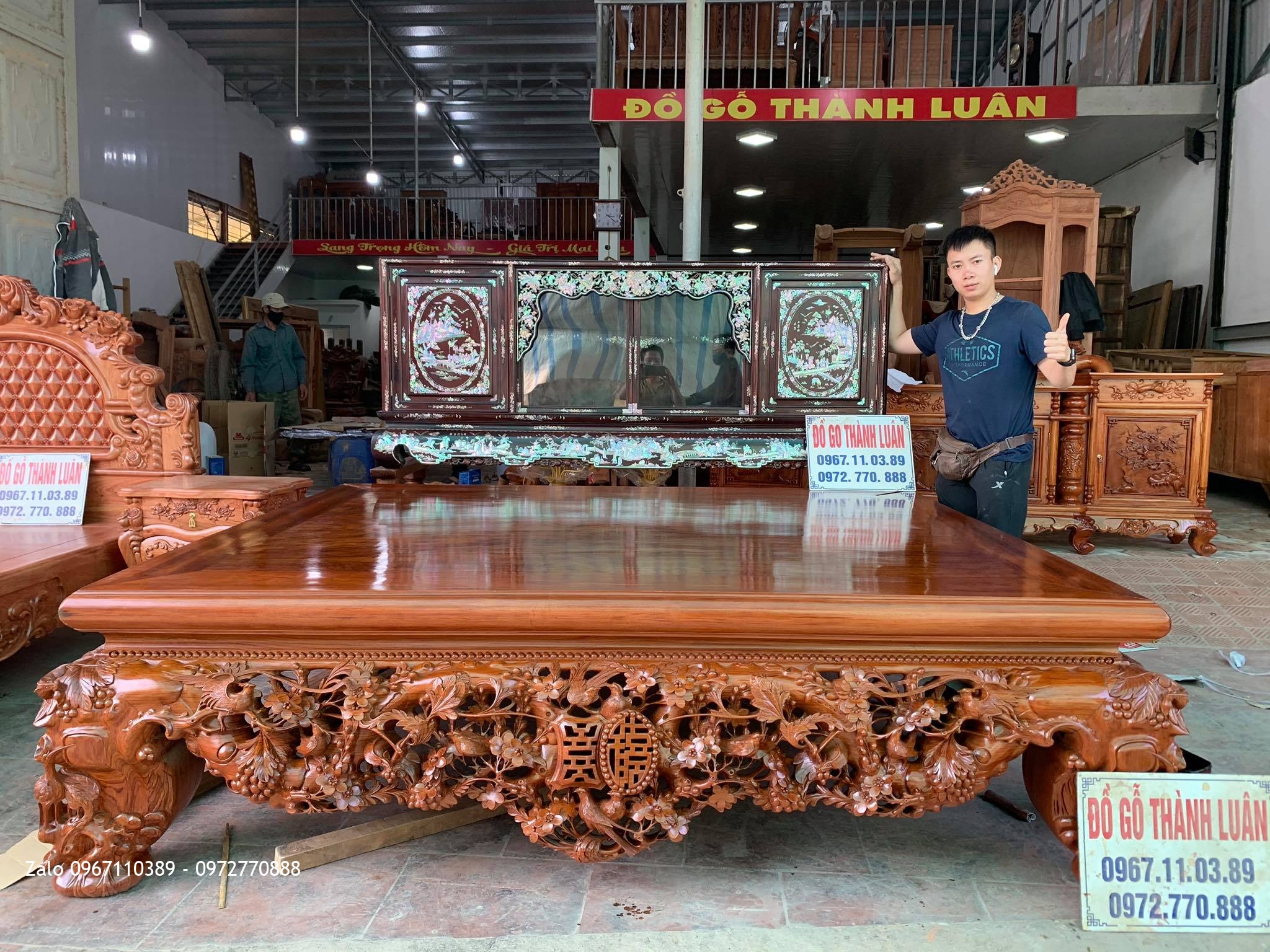 Bộ Nội Thất Phòng khách và Phòng Ngủ Gỗ Hương Gỗ Cẩm Cho gia đình Bác Loan đến từ Tp Thanh Hoá;,