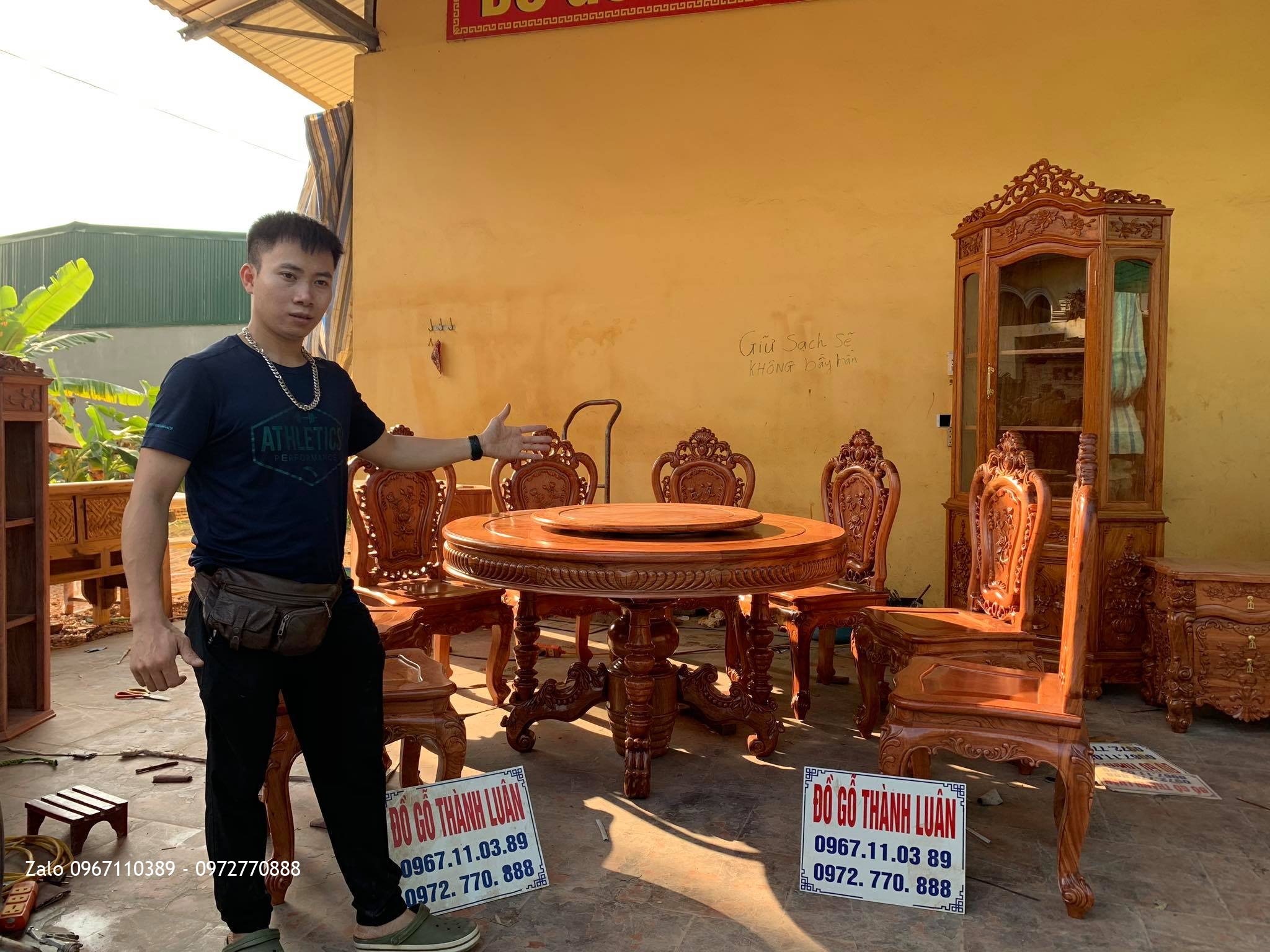 Bộ Nội Thất Phòng khách và Phòng Ngủ Gỗ Hương Gỗ Cẩm Cho gia đình Bác Loan đến từ Tp Thanh Hoá;