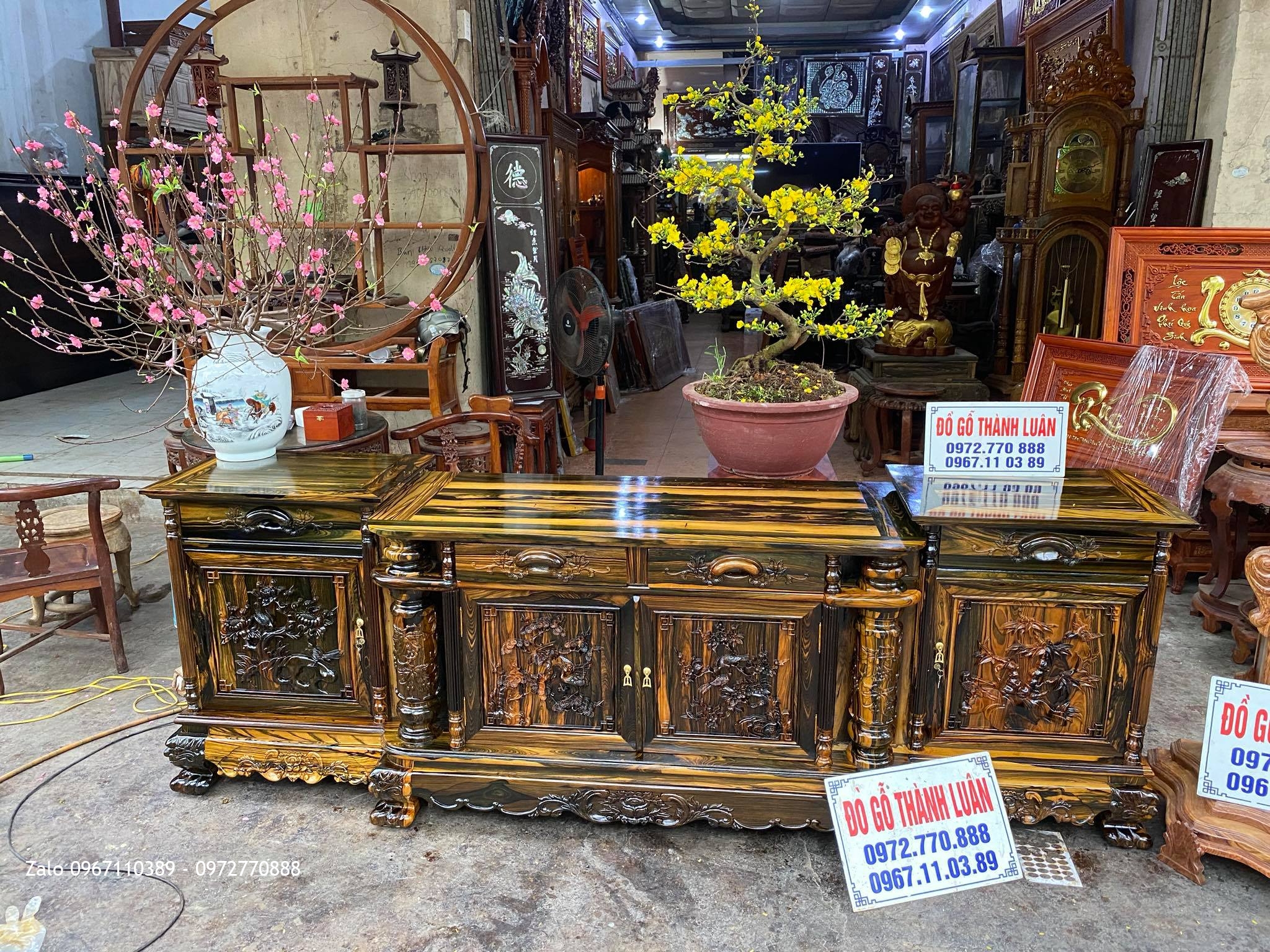 Tủ Kệ TiVi Gỗ Mun Lào