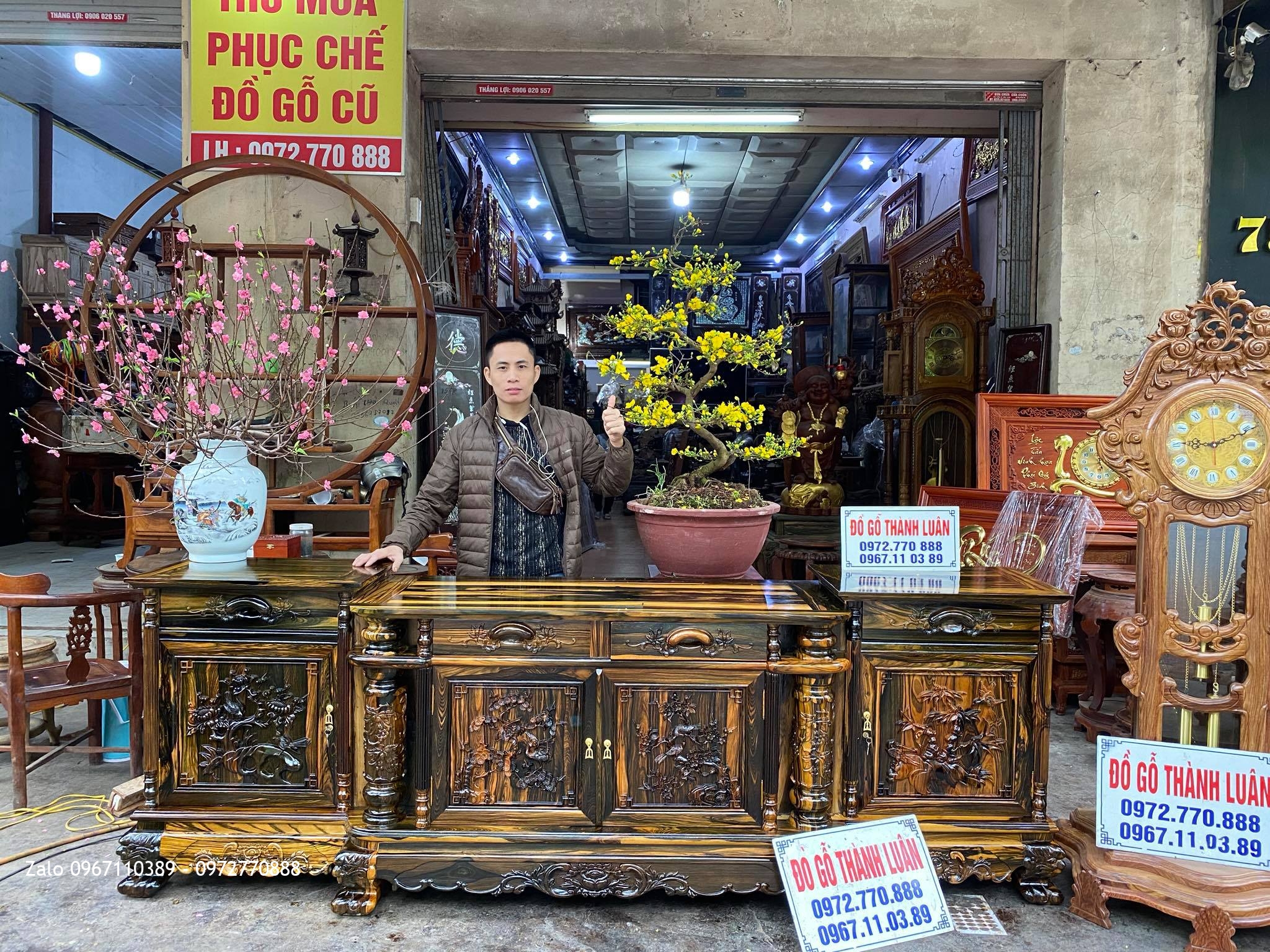 Tủ Kệ TiVi Gỗ Mun Lào