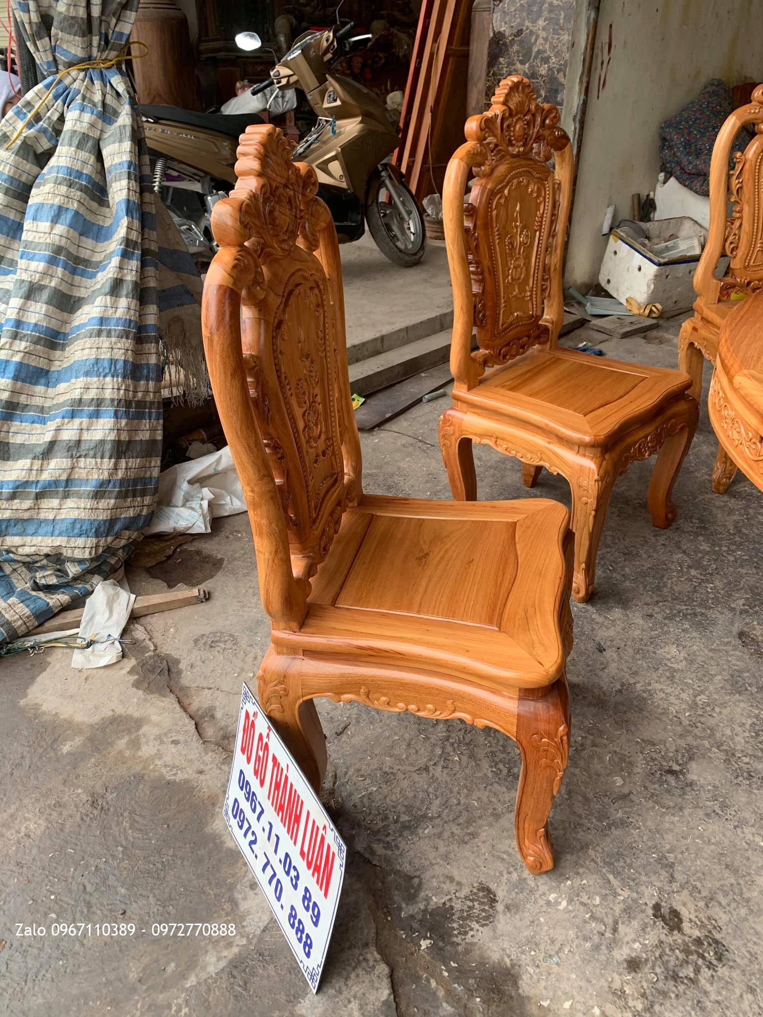 Bàn ghế ăn mẫu hoa lan tây lu-i gỗ hương và gỗ gõ đỏ.