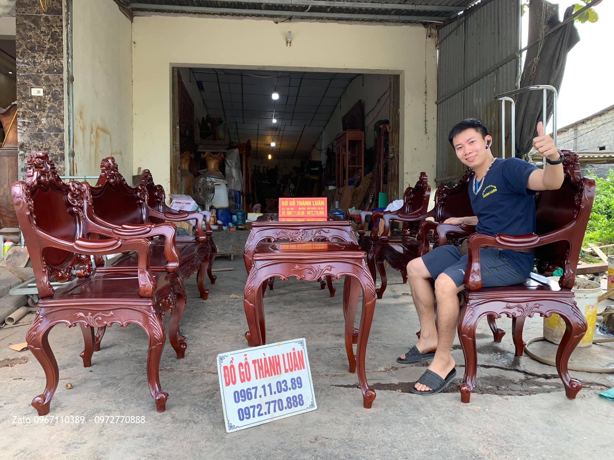 Bộ bàn ghế Lu-i (louis) gỗ Gõ Đỏ 9 món. A Hội Xã Đông, huyện KBang tỉnh Gia Lai