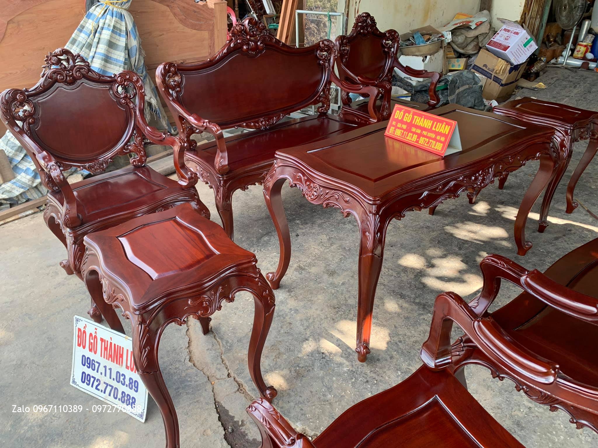 Bộ bàn ghế Lu-i (louis) gỗ Gõ Đỏ 9 món. A Hội Xã Đông, huyện KBang tỉnh Gia Lai: