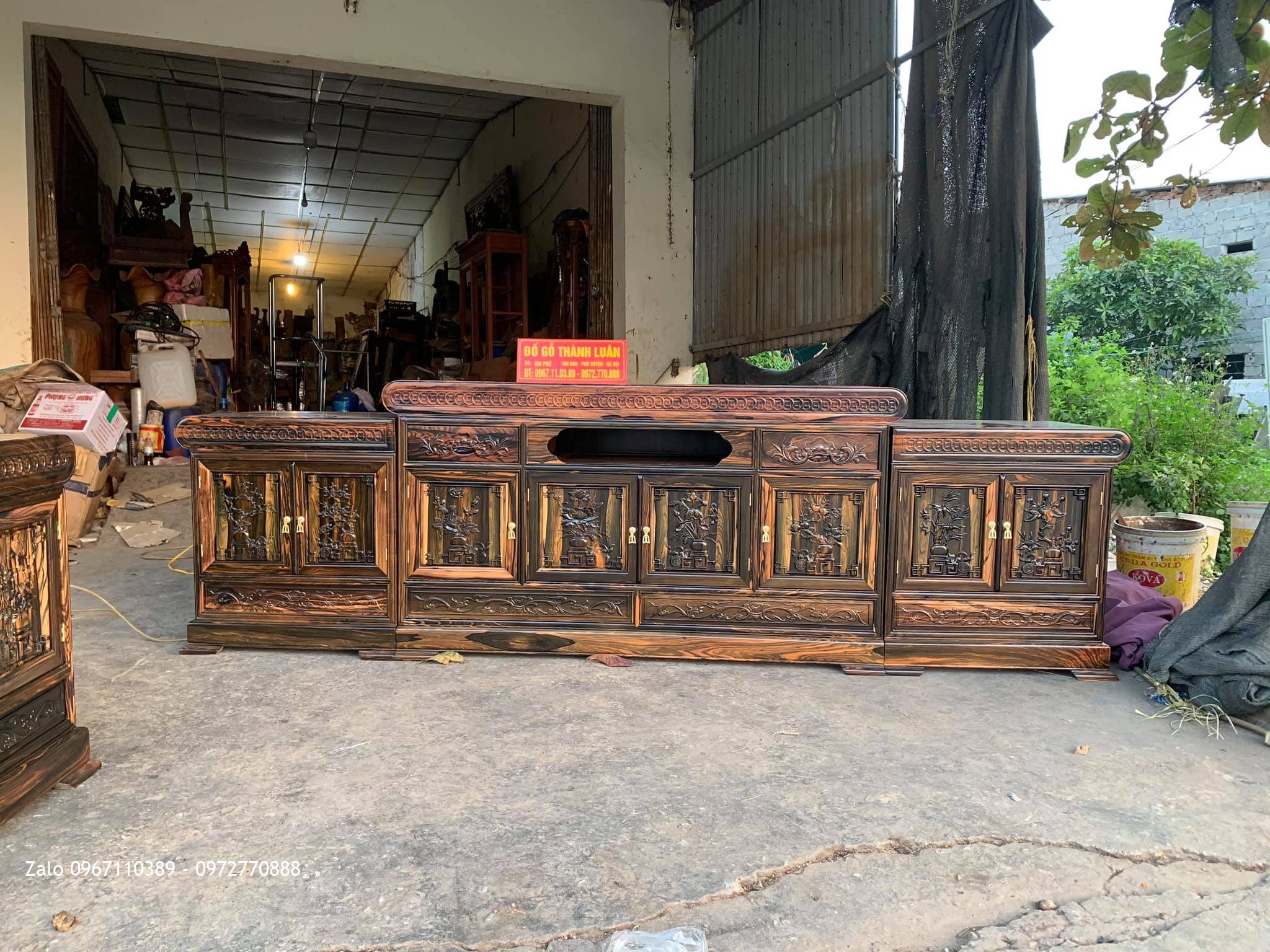 2 Kệ TiVi Gỗ Mun Vân Hoa Vip. C Chúc Phú Thọ, C Phong Q8, TPHCM