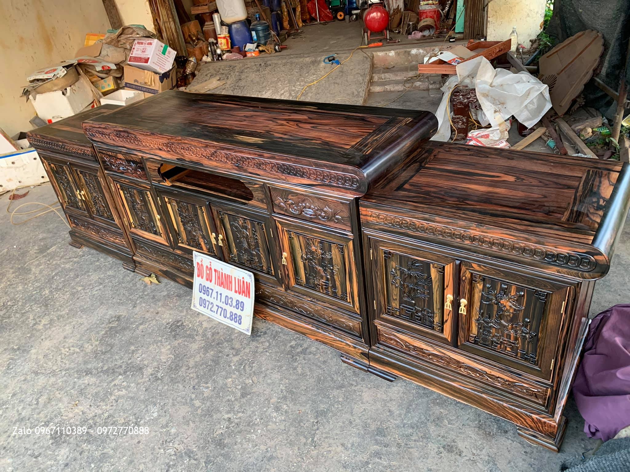 2 Kệ TiVi Gỗ Mun Vân Hoa Vip. C Chúc Phú Thọ, C Phong Q8, TPHCM:,