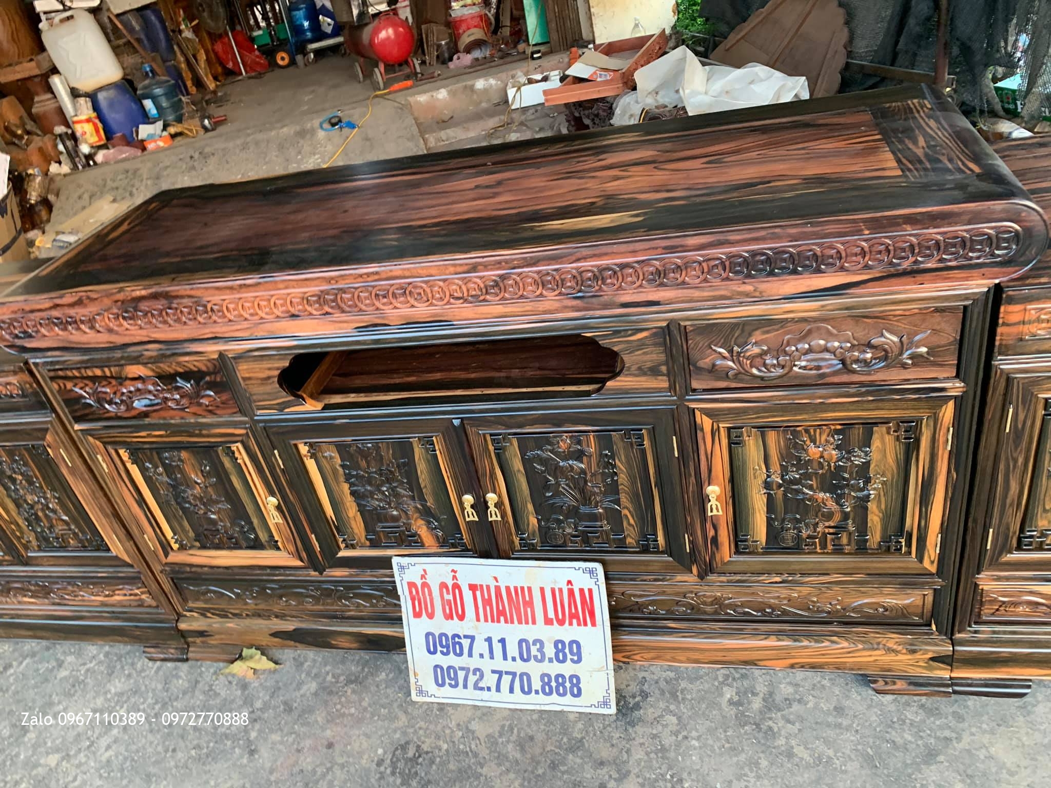 2 Kệ TiVi Gỗ Mun Vân Hoa Vip. C Chúc Phú Thọ, C Phong Q8, TPHCM::