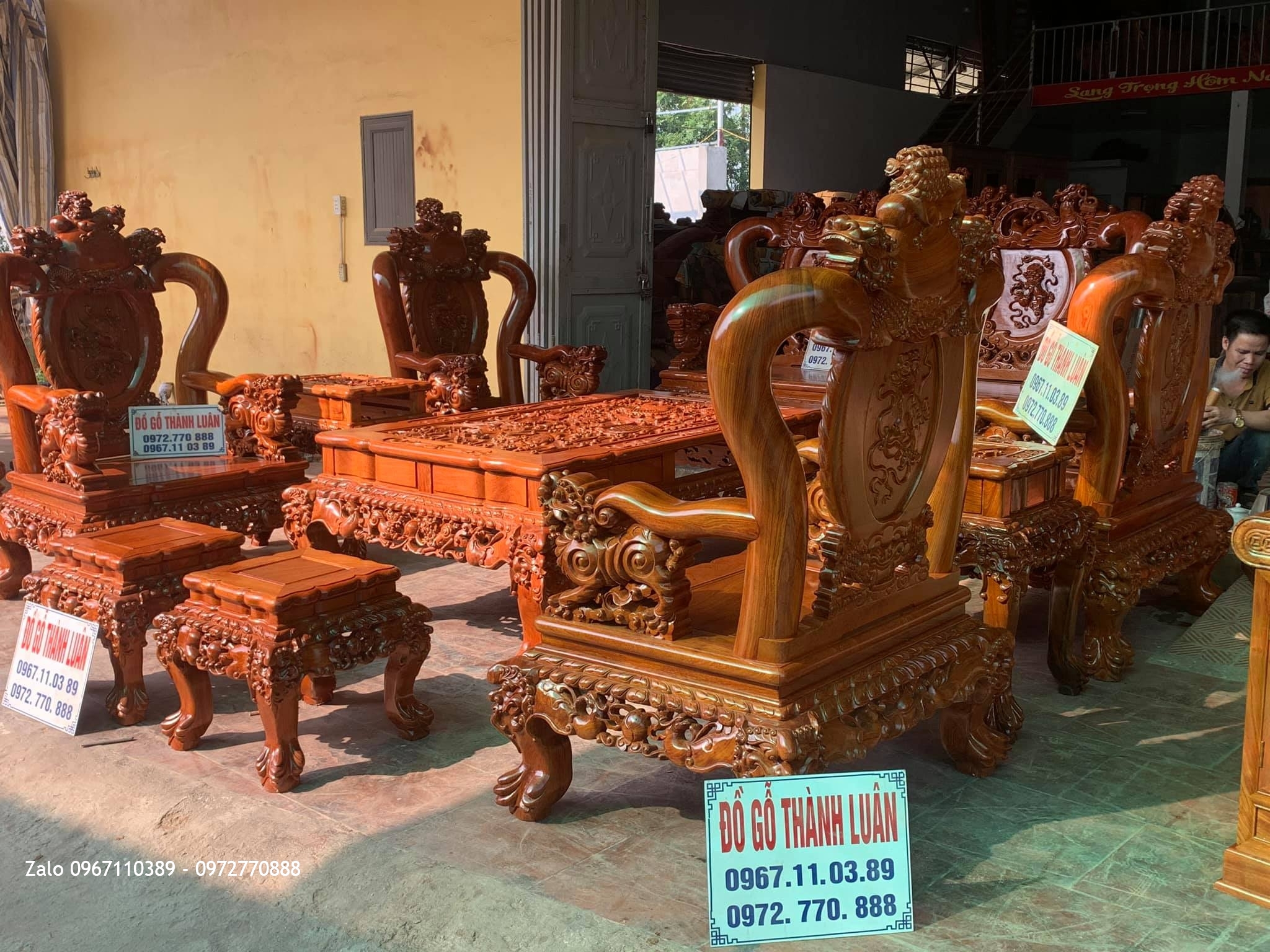 Bộ Ghế Nghê Bảo Đỉnh Cột 12 10 Món, Kệ Tivi Gỗ Hương Siêu Khủng. B Vũ - Cầu Giấy HN