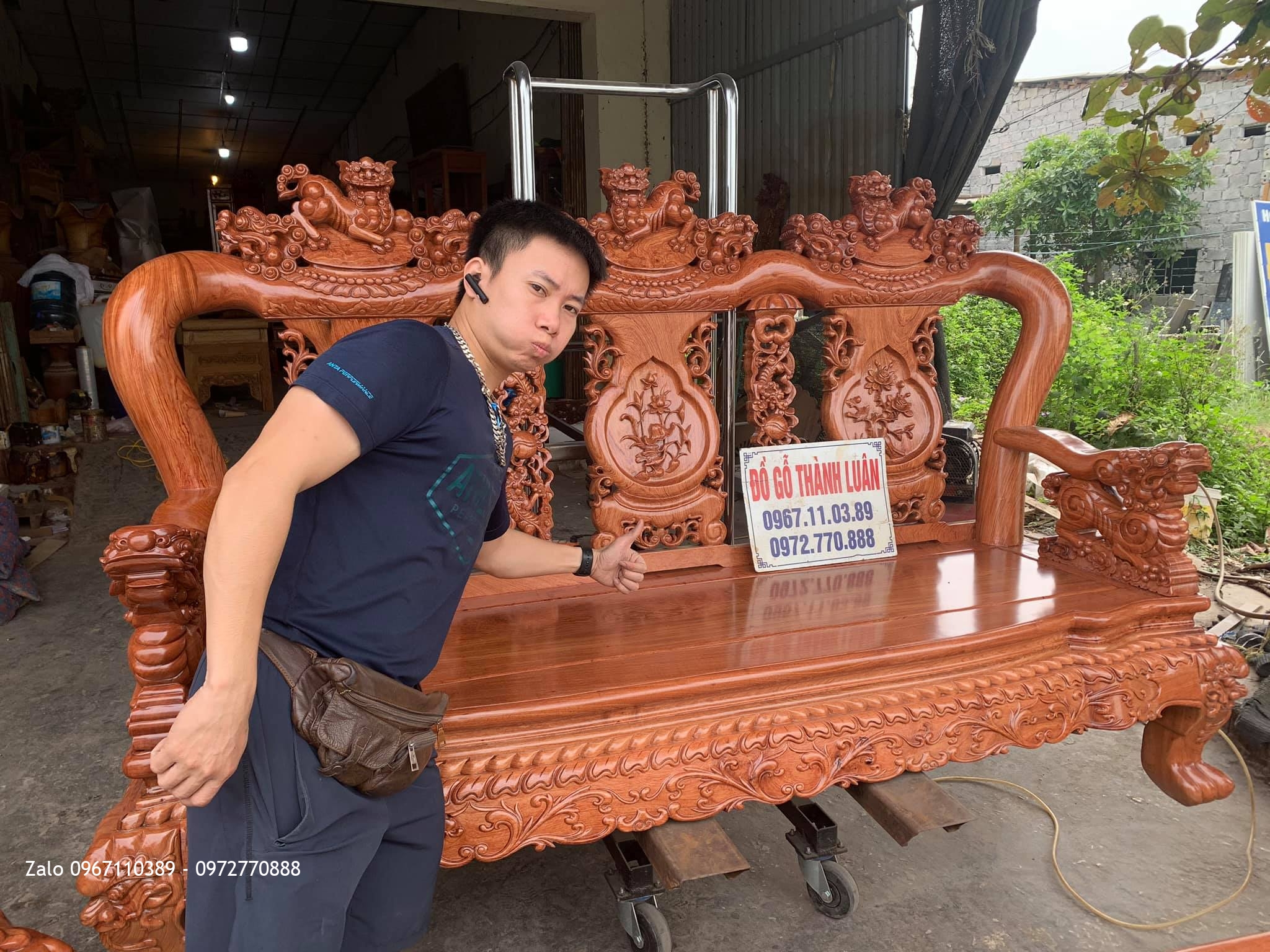 Bộ Bàn Ghế Minh Quốc Nghê Gỗ Hương Đá Yếm Cong Cột 12 Gồm 6 Món Siêu Víp       