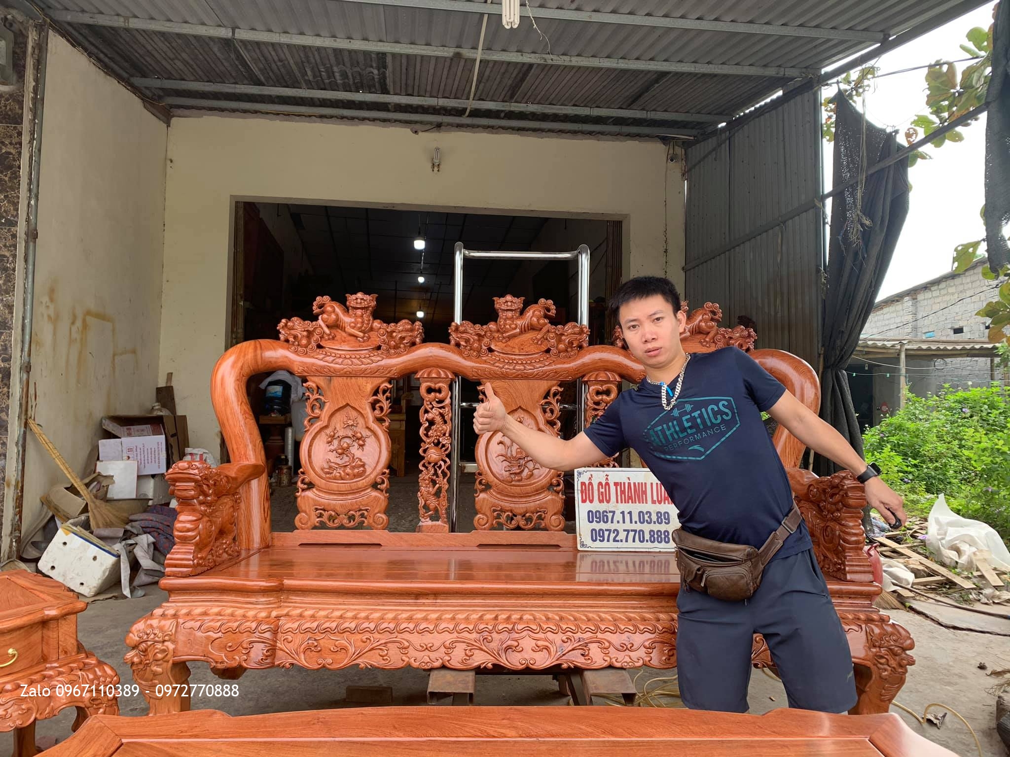 Bộ Bàn Ghế Minh Quốc Nghê Gỗ Hương Đá Yếm Cong Cột 12 Gồm 6 Món Siêu Víp