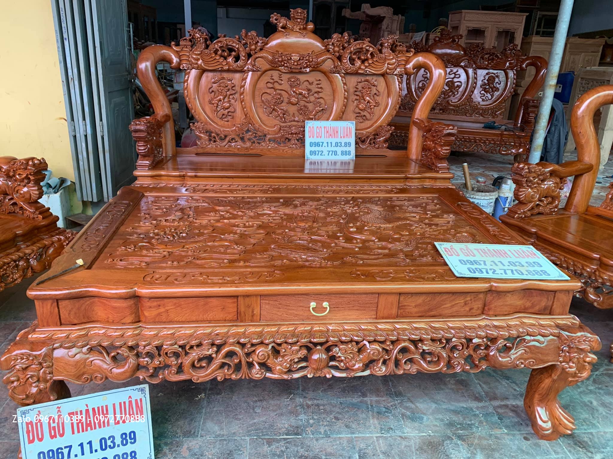 Bộ Bàn Ghế Nghê Bảo Đỉnh Gỗ Hương Đá Siêu Khủng.Chú Tự TP Bắc Ninh