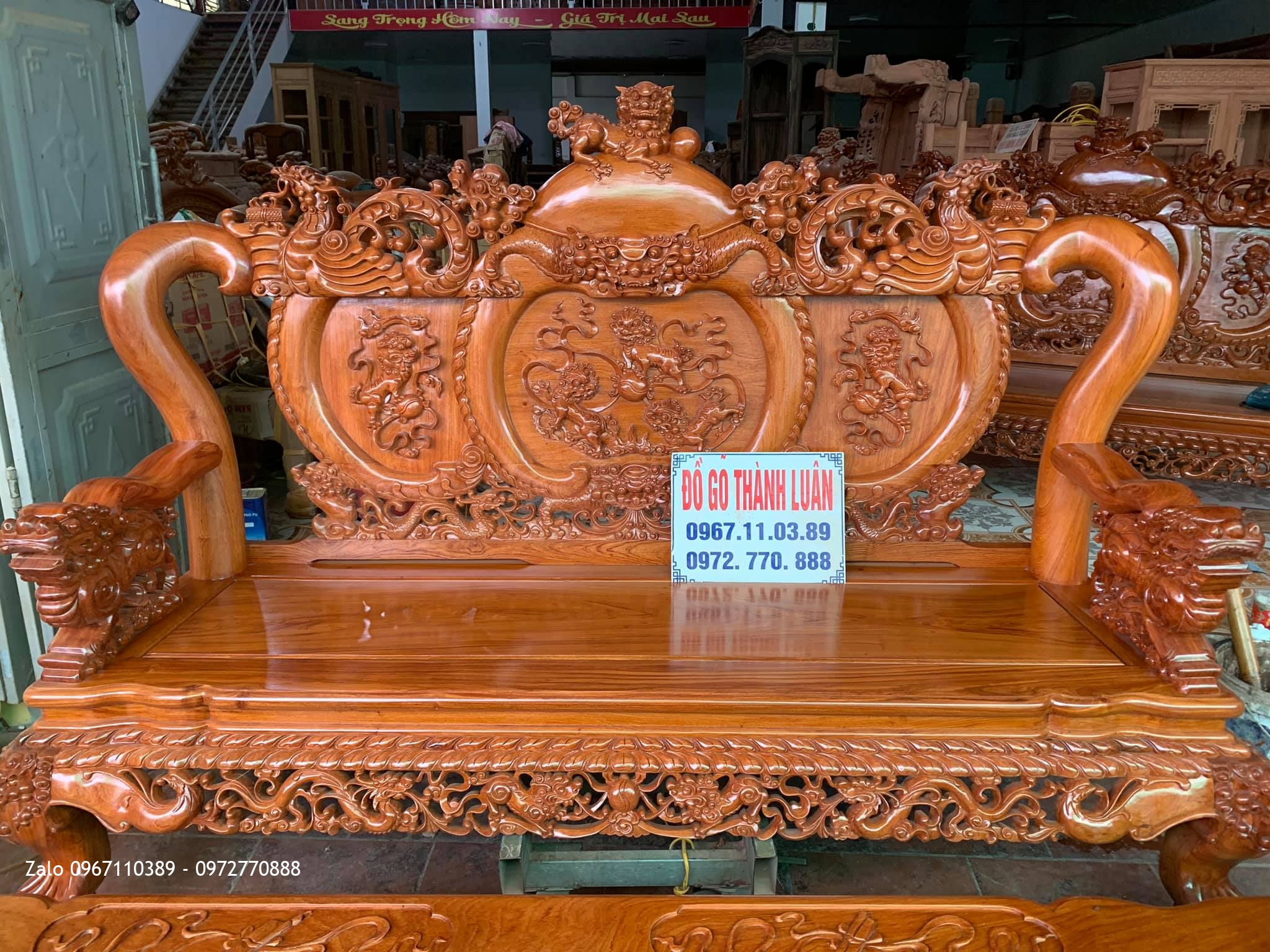 Bộ Bàn Ghế Nghê Bảo Đỉnh Gỗ Hương Đá Siêu Khủng.Chú Tự TP Bắc Ninh.