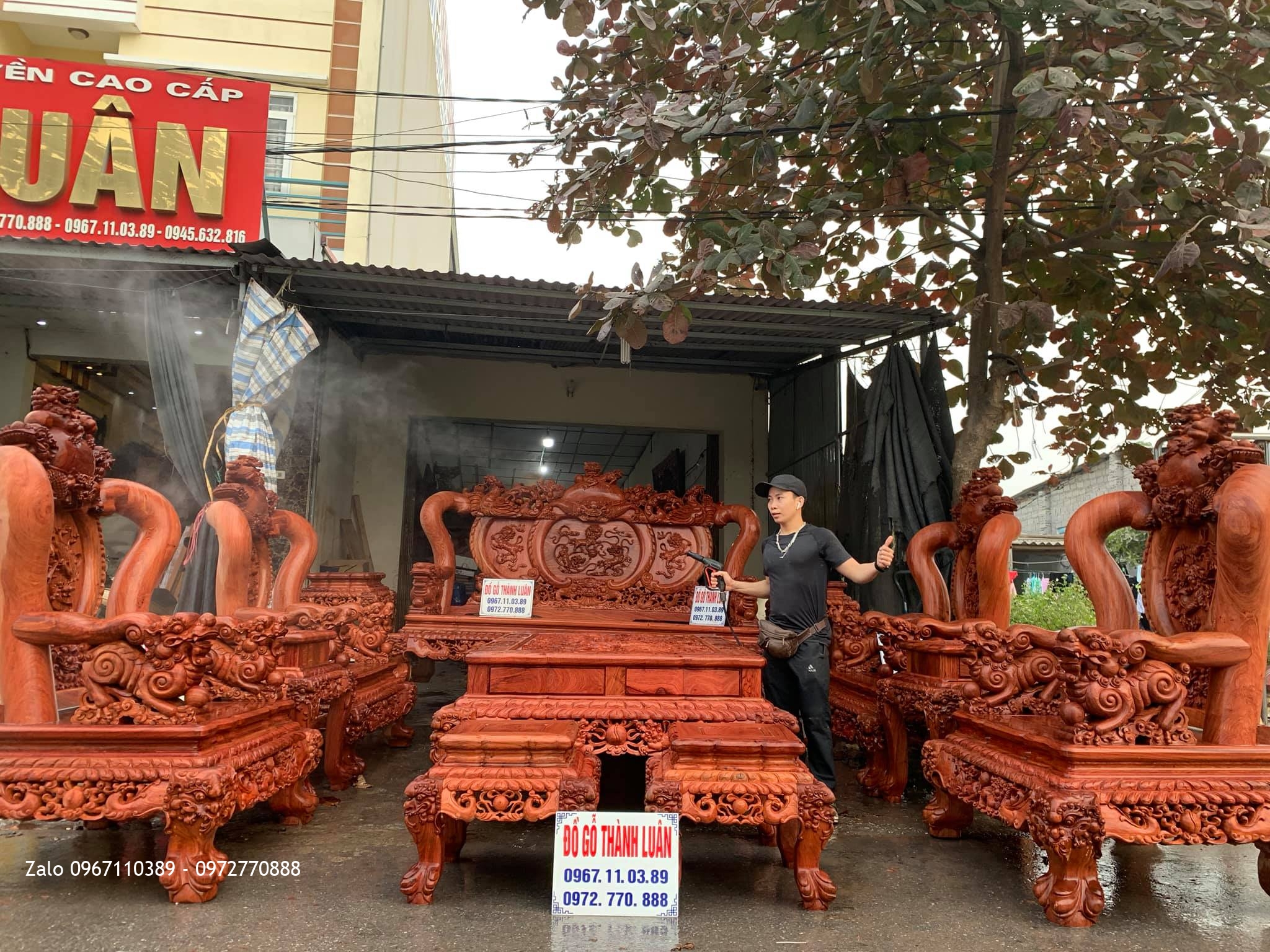 Bộ Bàn Ghế Nghê Bảo Đỉnh Cột 17 Chân 19 Gỗ Hương 12 Món.:::
