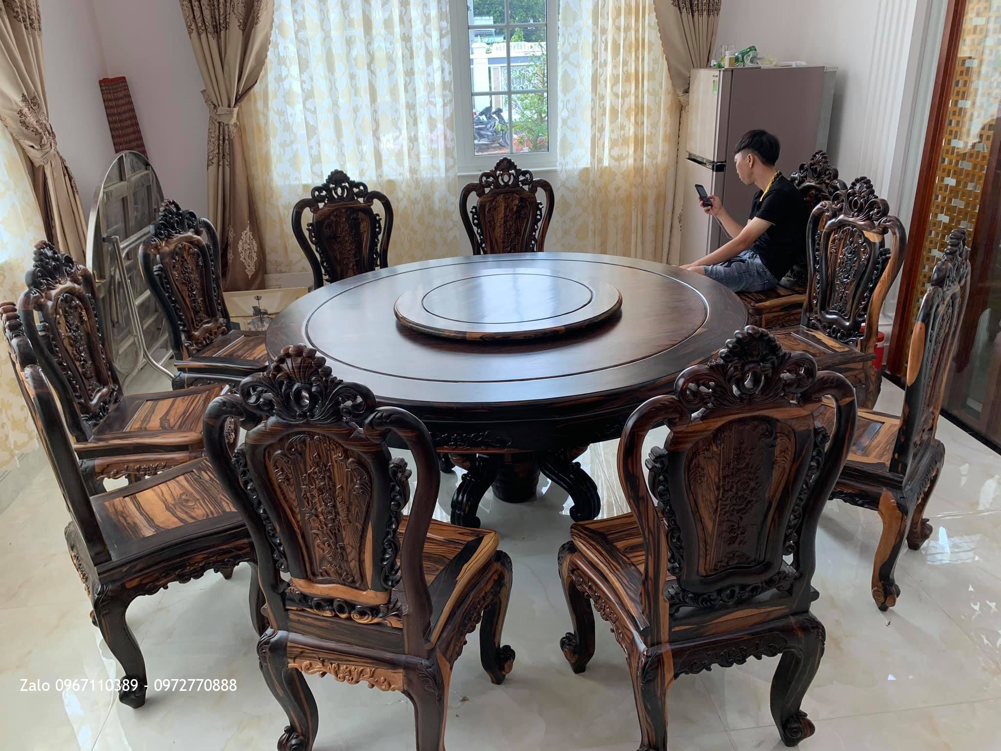 Bàn Ghế Ăn Gỗ Mun. Cho GD Chú Phong Tại T.x Bình Minh, Vinh Long.,