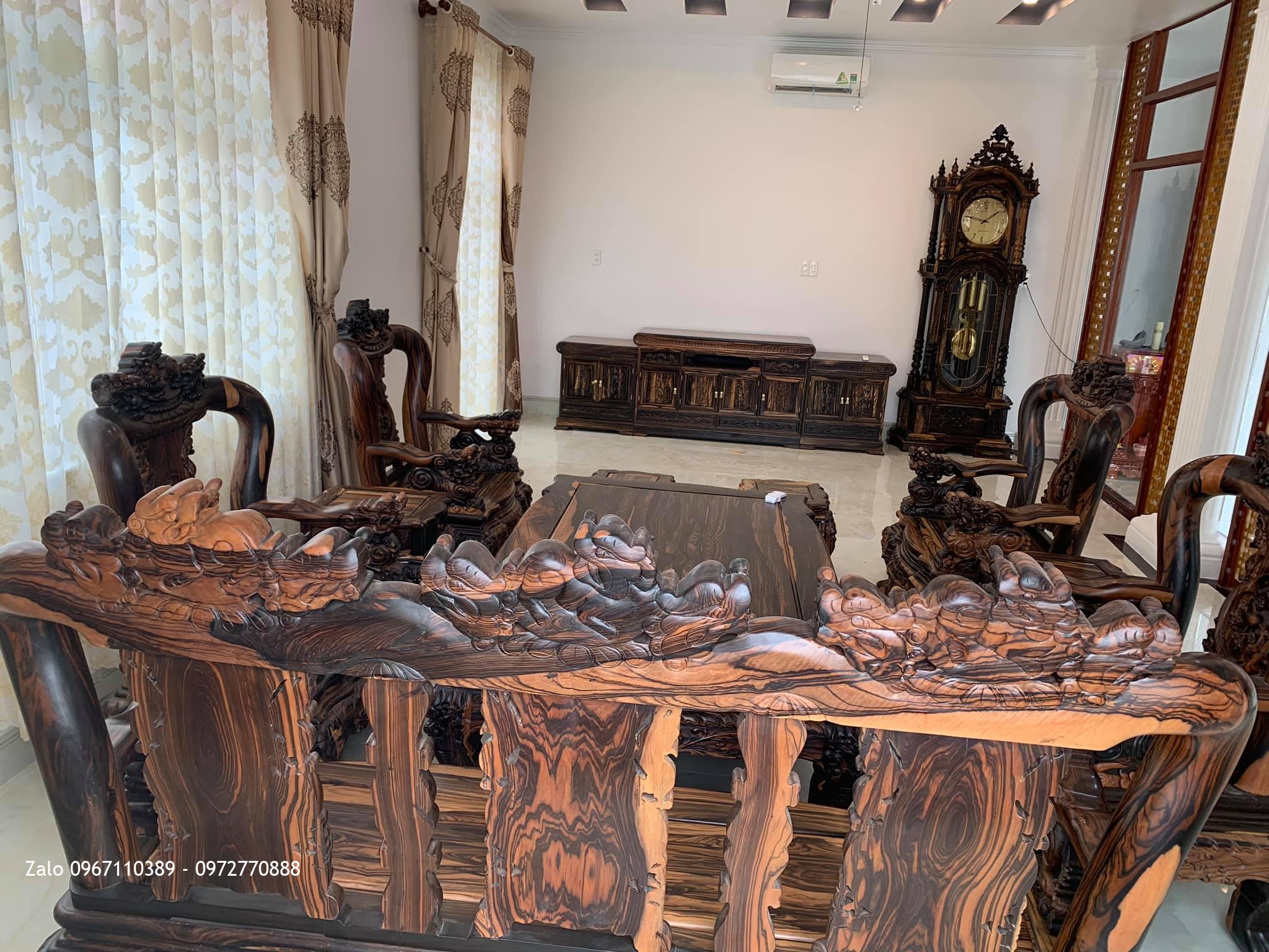 Bàn Ghế Ăn Gỗ Mun. Cho GD Chú Phong Tại T.x Bình Minh, Vinh Long.,