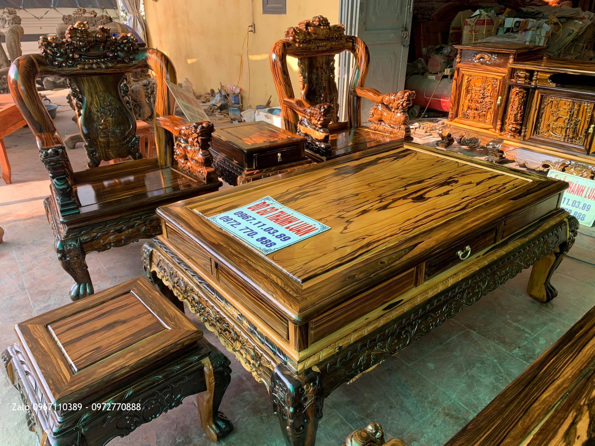 Bộ Ghế Minh Nghê, Kệ Tivi Gỗ Mun Siêu Vip. GĐ A Tuyên Tp Phủ Lý Hà Nam.