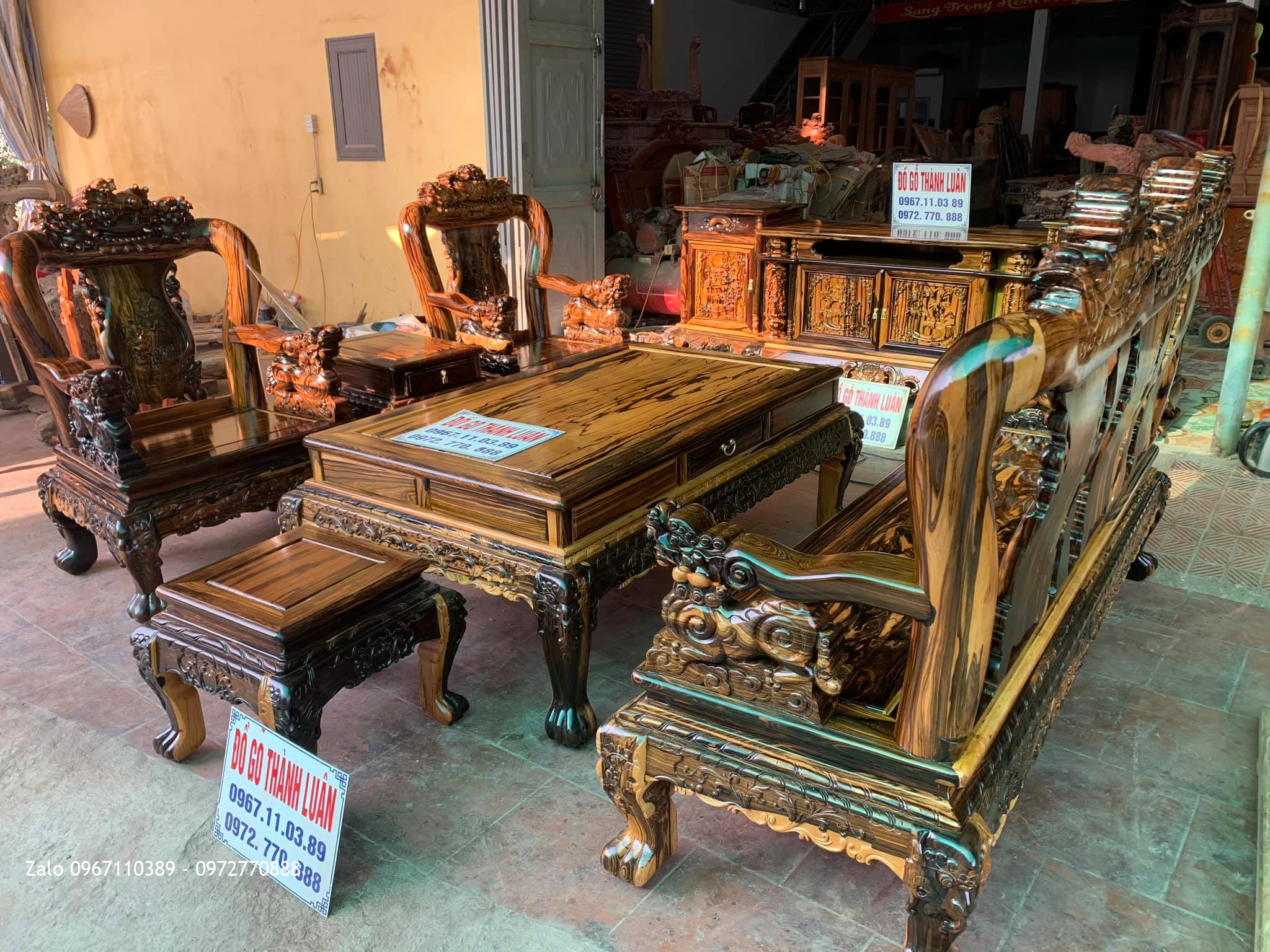 Bộ Ghế Minh Nghê, Kệ Tivi Gỗ Mun Siêu Vip. GĐ A Tuyên Tp Phủ Lý Hà Nam.