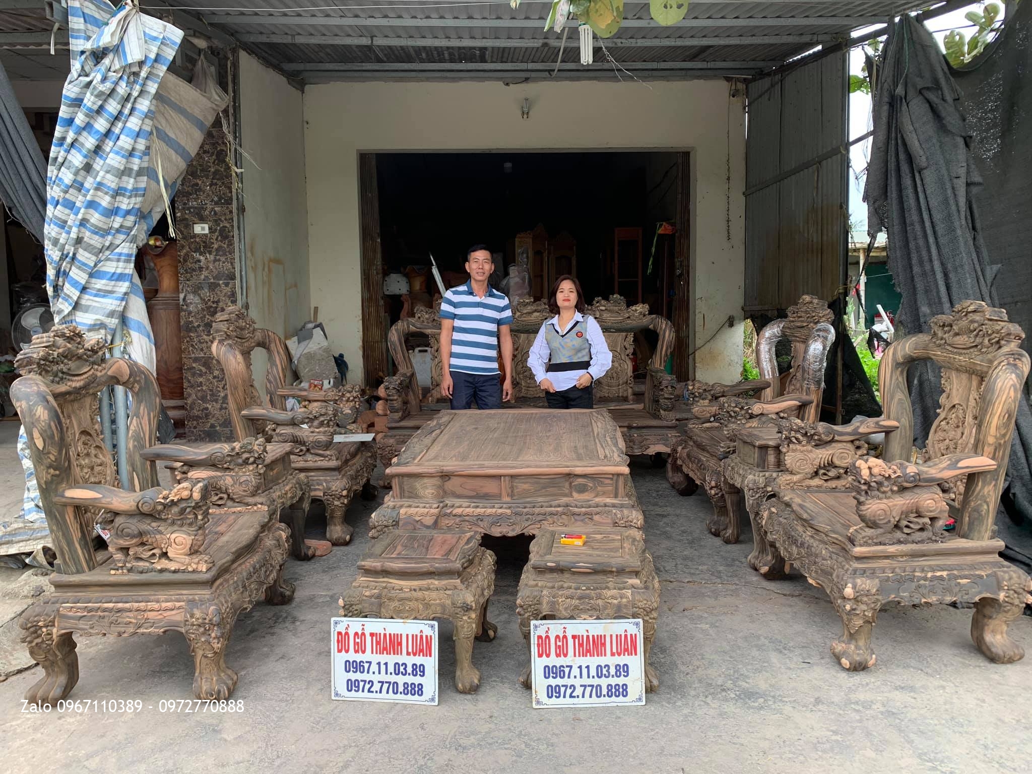 Bộ Ghế Minh Quốc Nghê Gỗ Mun Yếm Cong Siêu Vip Cho A. Khải, C. Thuỷ.