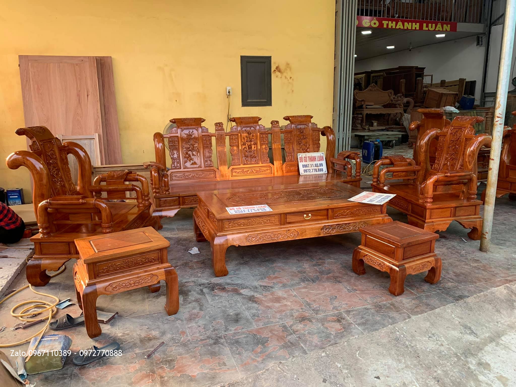 2 Bộ Tần Thuỷ Hoàng Gỗ Hương Cho GĐ Bác Sơn Và GĐ Bác Cường ^