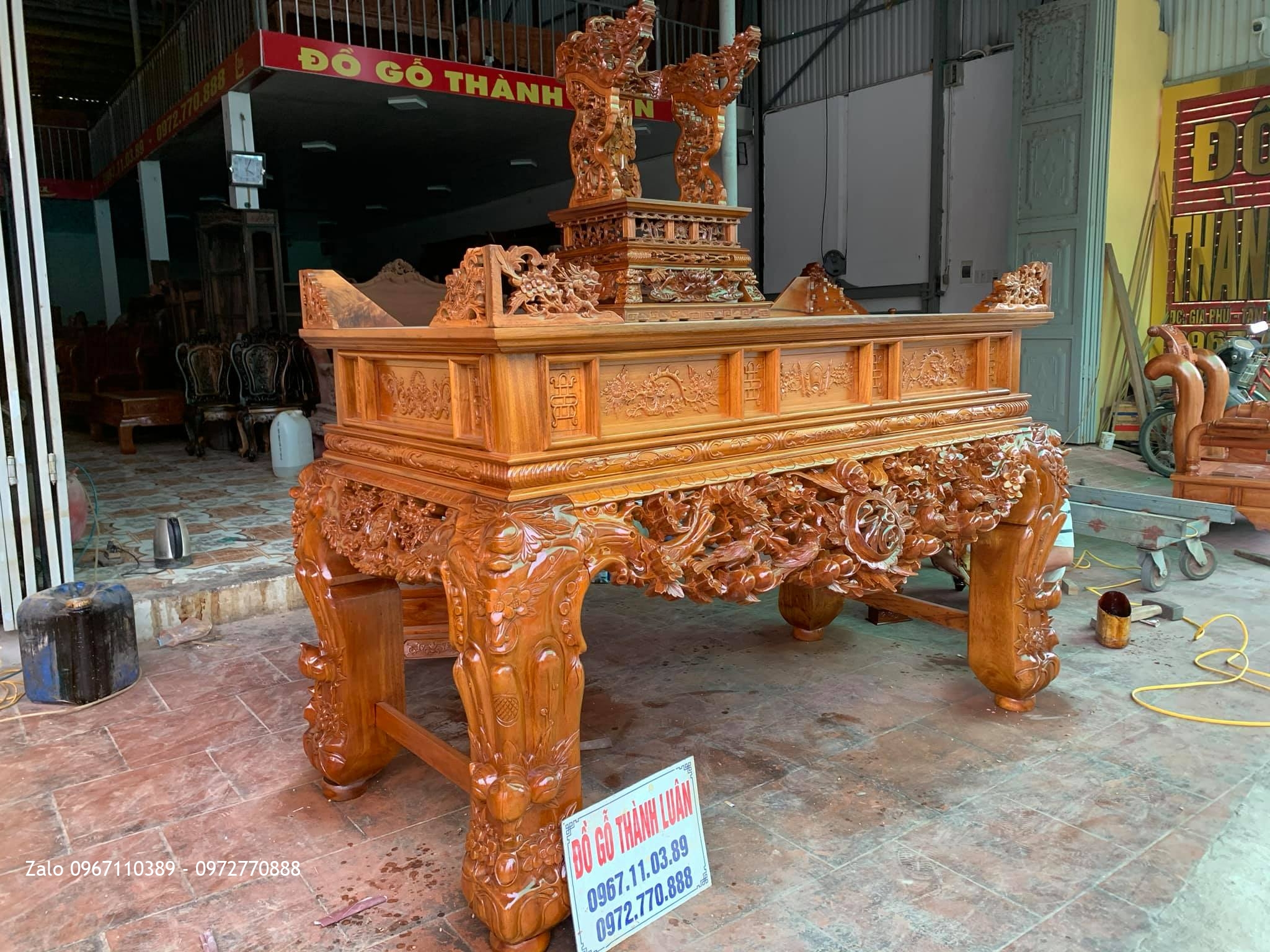 Sập Thờ Mai Điểu Gỗ Gụ Víp. Chú Bằng Cầu Giấy Hà Nội.