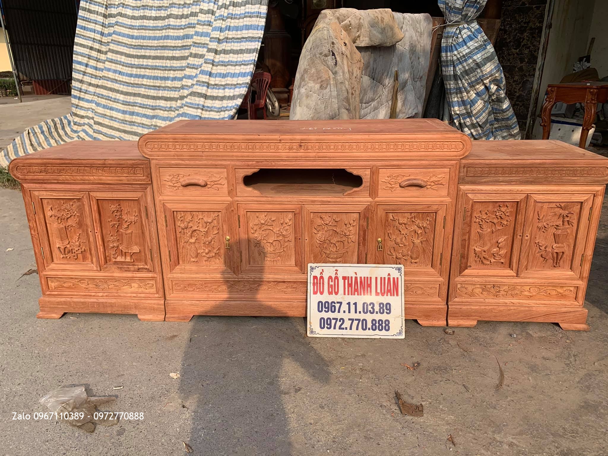 4 Kệ Tivi Kiểu Mõ Đồng Tiền Vip Gỗ Gõ Và Gỗ Hương.