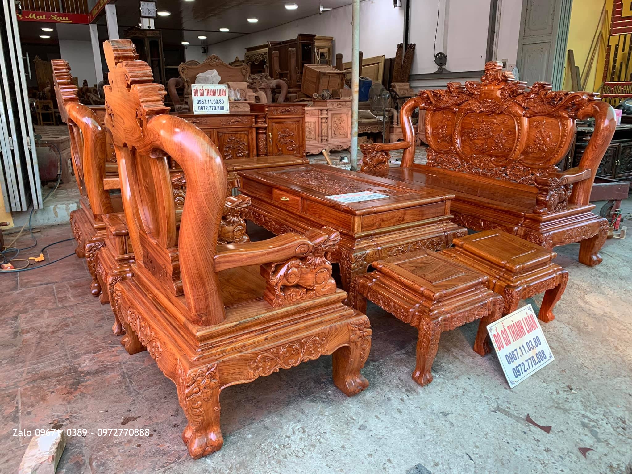 Bộ Ghế Nghê Bảo Đỉnh, Kệ Tivi Gỗ Hương. Chú Lộc, Đoan Hùng Phú Tho.