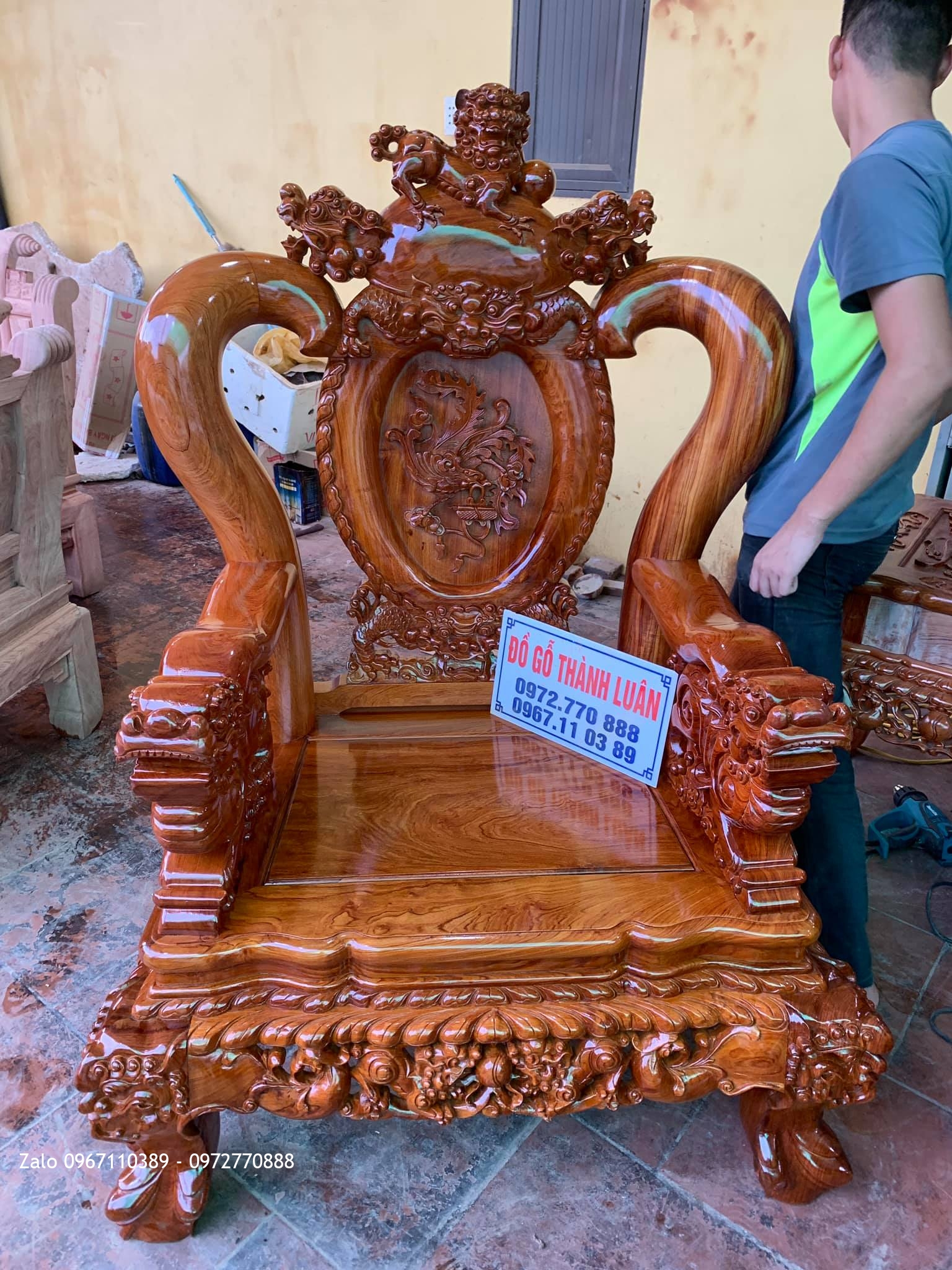 Bộ Bàn Ghế Nghê Bảo Đỉnh Gỗ Hương Đá Cột 12 Chân 14. Chị Thuý, Hà Đông Hà Nội