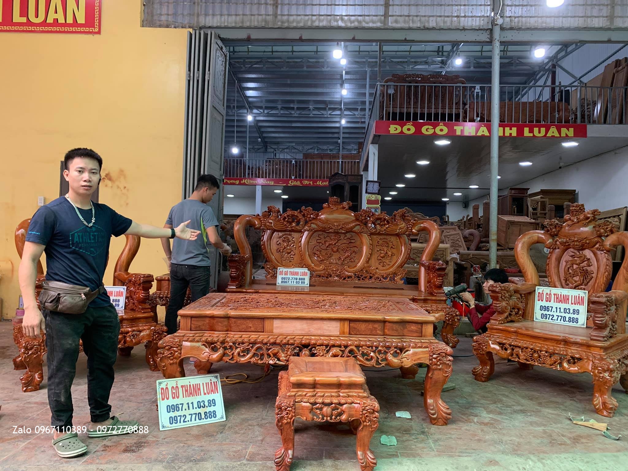 Bộ Bàn Ghế Nghê Bảo Đỉnh Gỗ Hương Đá Cột 12 Chân 14. Chị Thuý, Hà Đông Hà Nội