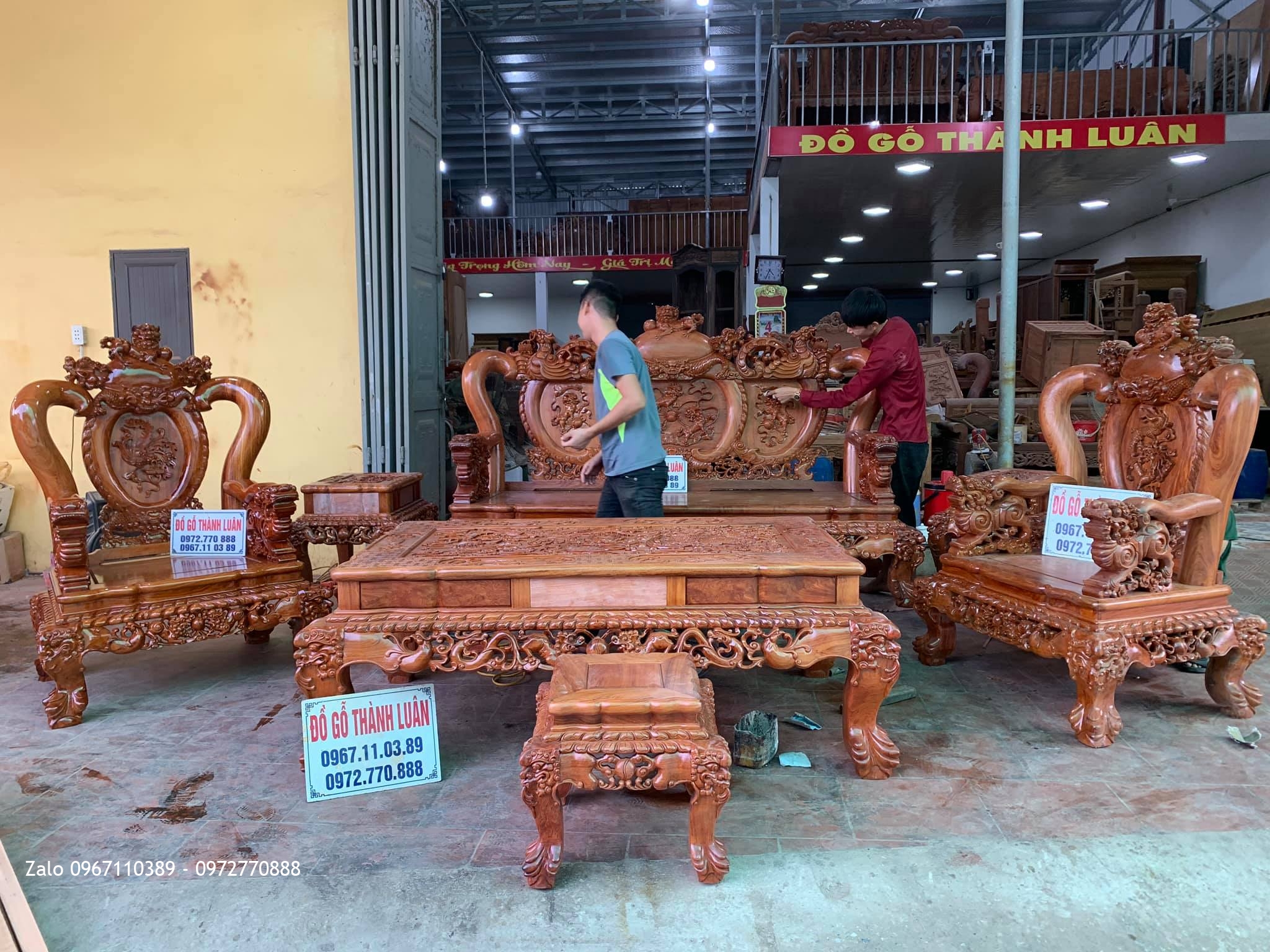 Bộ Bàn Ghế Nghê Bảo Đỉnh Gỗ Hương Đá Cột 12 Chân 14. Chị Thuý, Hà Đông Hà Nội-