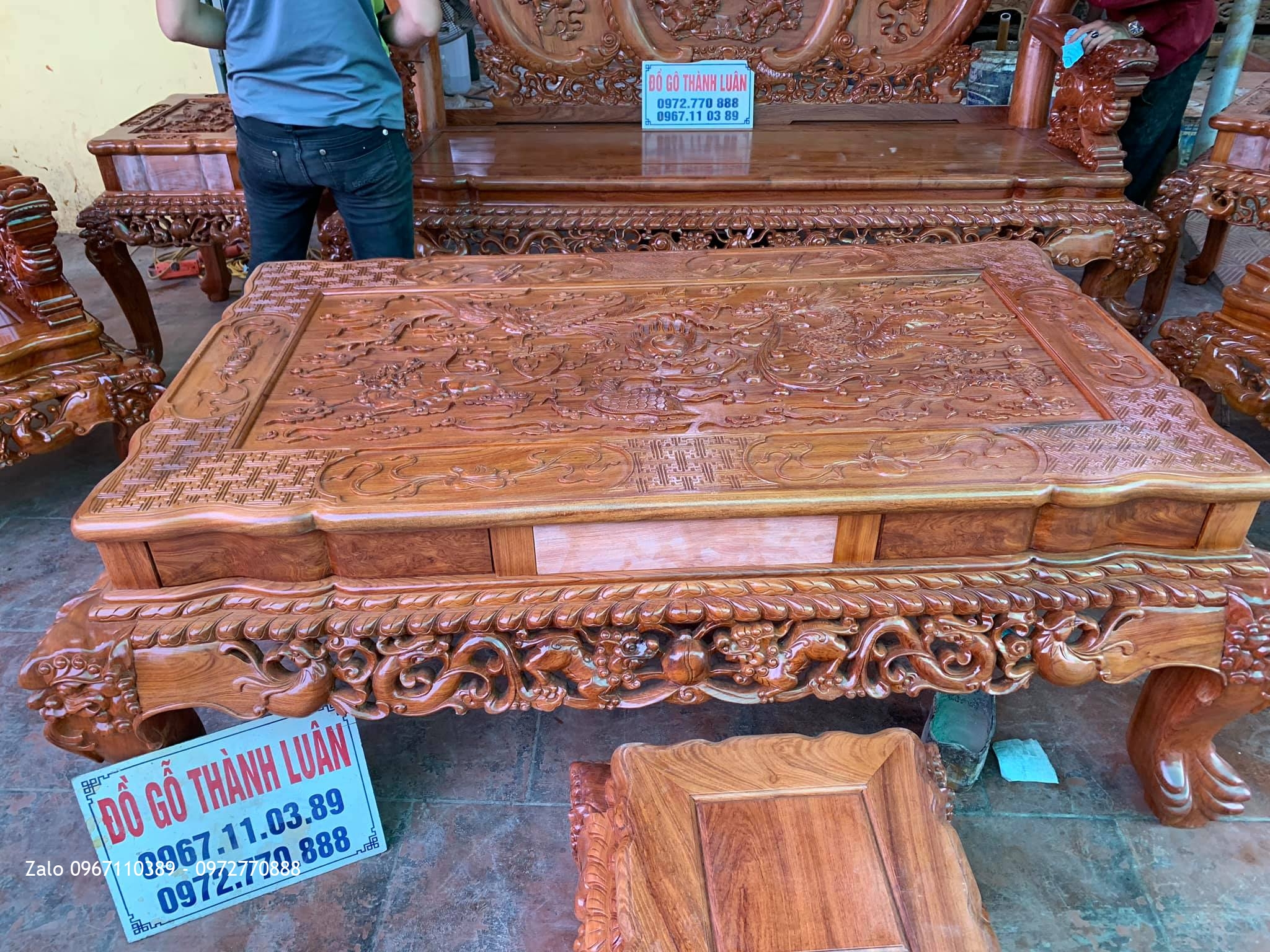 Bộ Bàn Ghế Nghê Bảo Đỉnh Gỗ Hương Đá Cột 12 Chân 14. Chị Thuý, Hà Đông Hà Nội,.