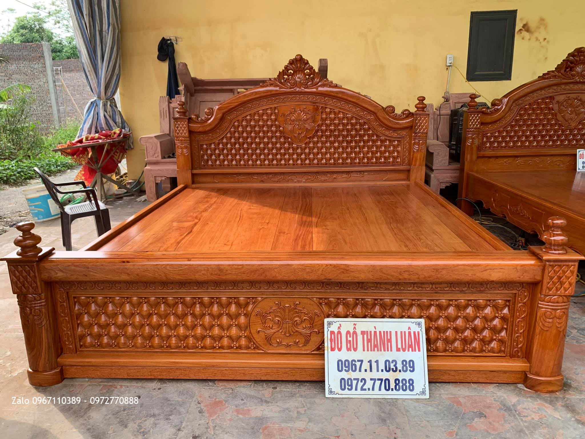 2  Giường Vòm Trám Mai Gỗ Hương Đá. Chú Phong tại Quận 8 TPHCM.