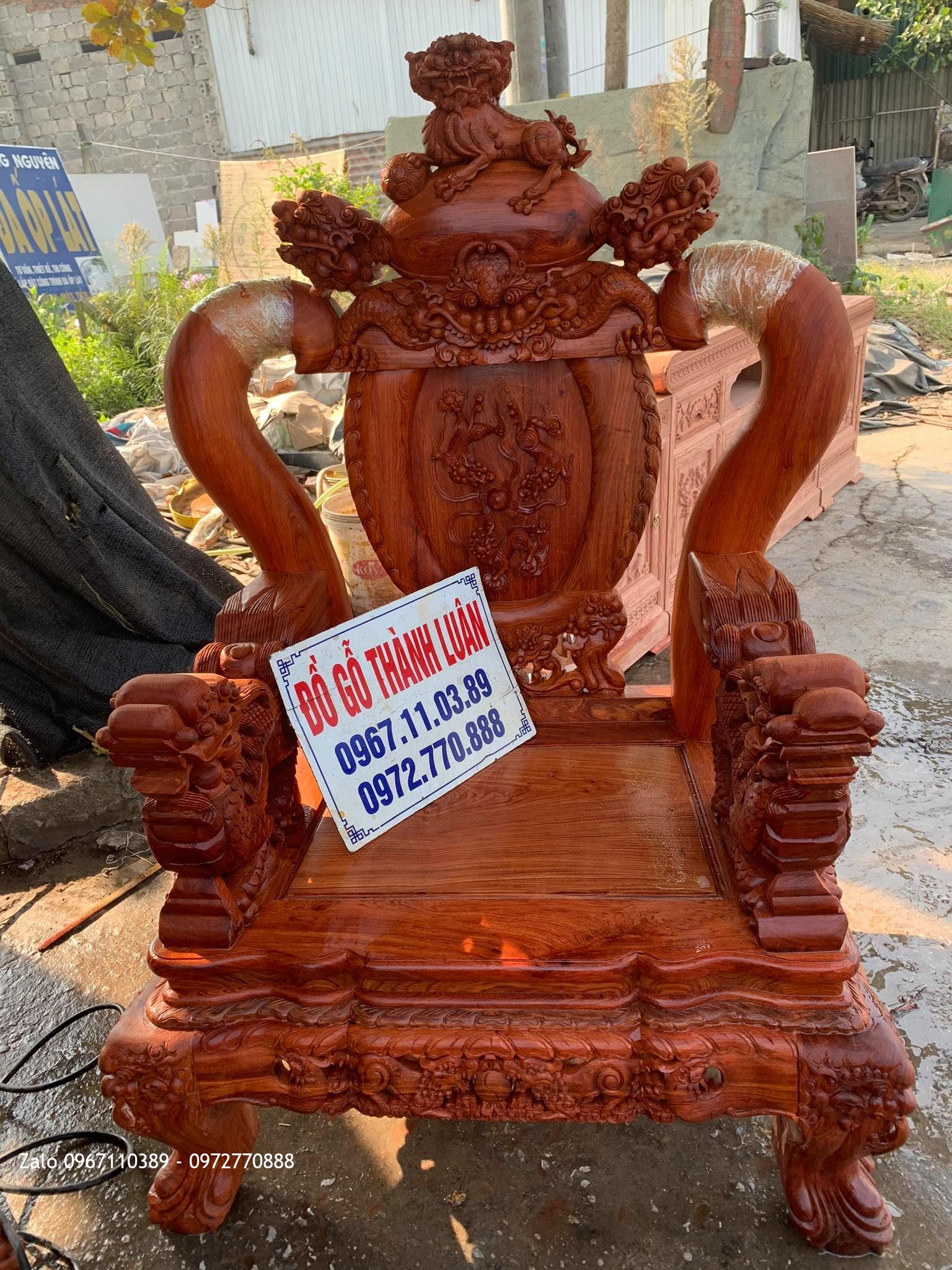 Bộ Ghế Nghê Bảo Đỉnh Cột 12. Gồm 6 Món Vip Gỗ Hương::