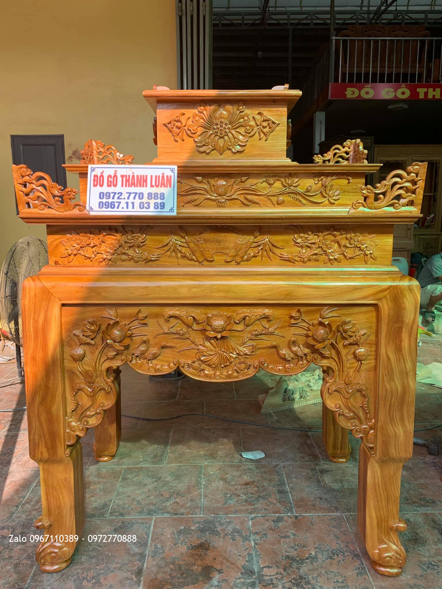 Bàn Thờ Phật Gỗ Gõ Đỏ Đục Sen Siêu Khủng. A Tuấn Q6 TPHCM..