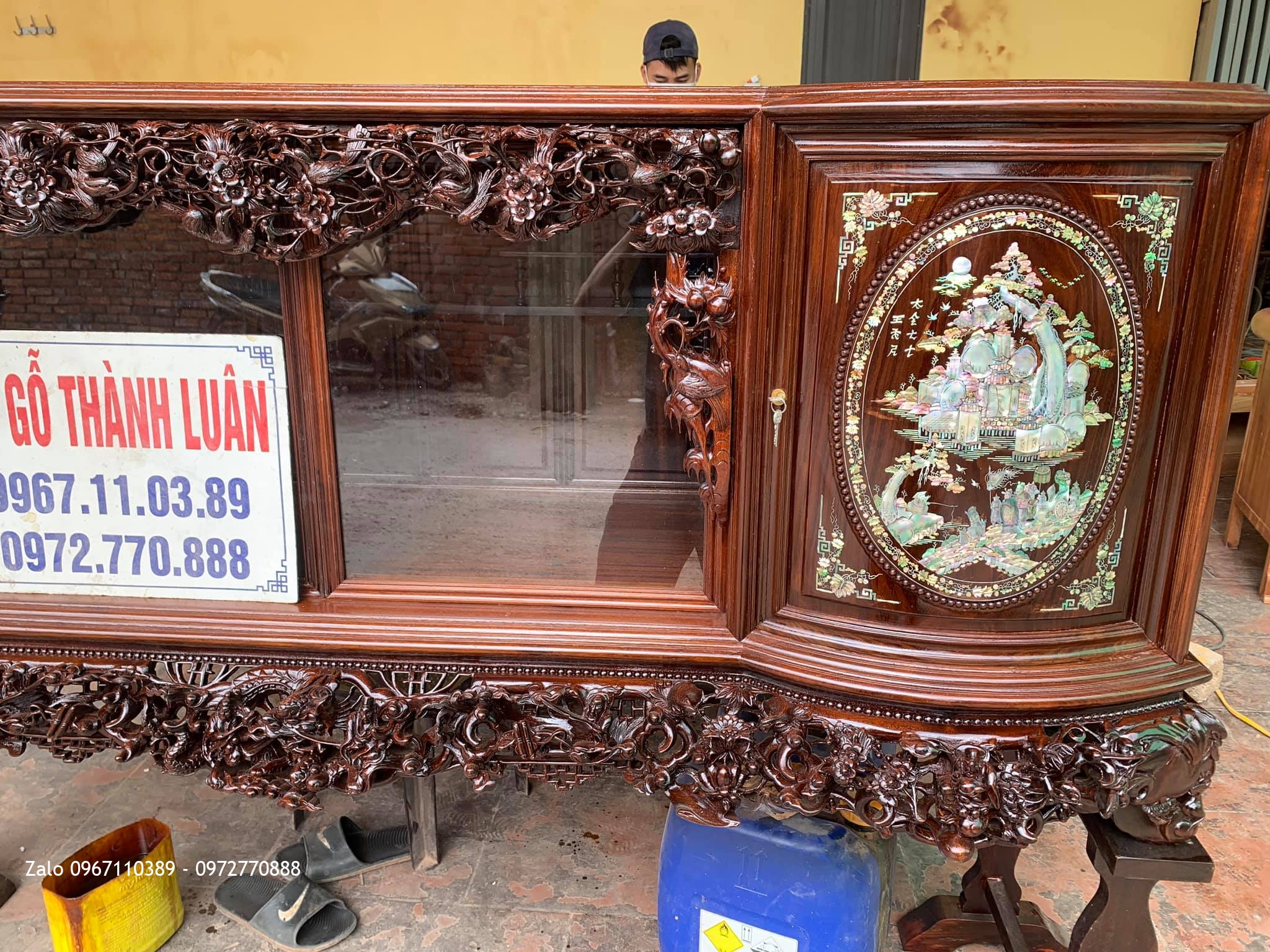 Tủ Chè Gỗ Gụ Víp Được Bán về cho gia đình Bác Hải Nghi Tàm Hà Nội