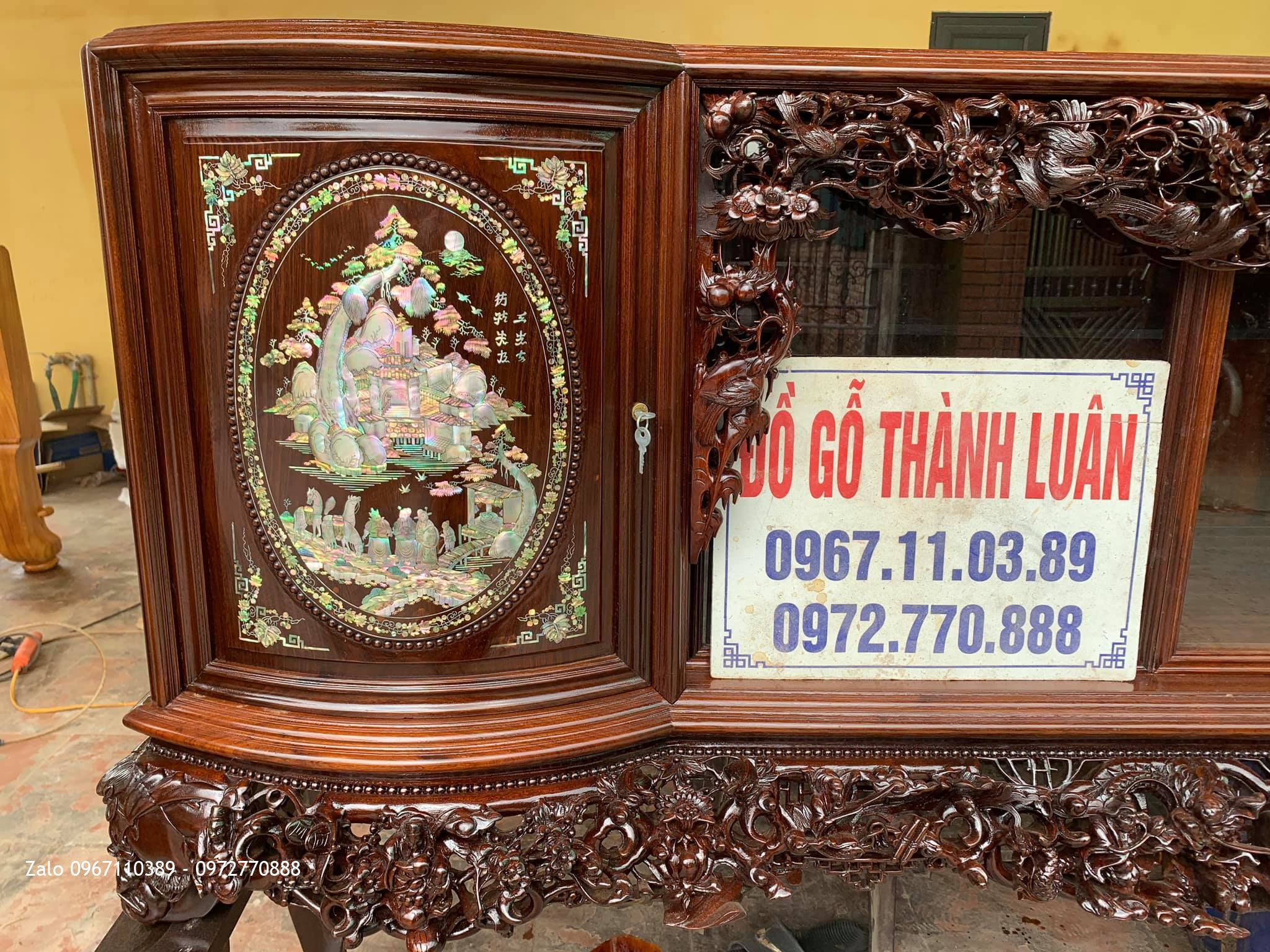 Tủ Chè Gỗ Gụ Víp Được Bán về cho gia đình Bác Hải Nghi Tàm Hà Nội.